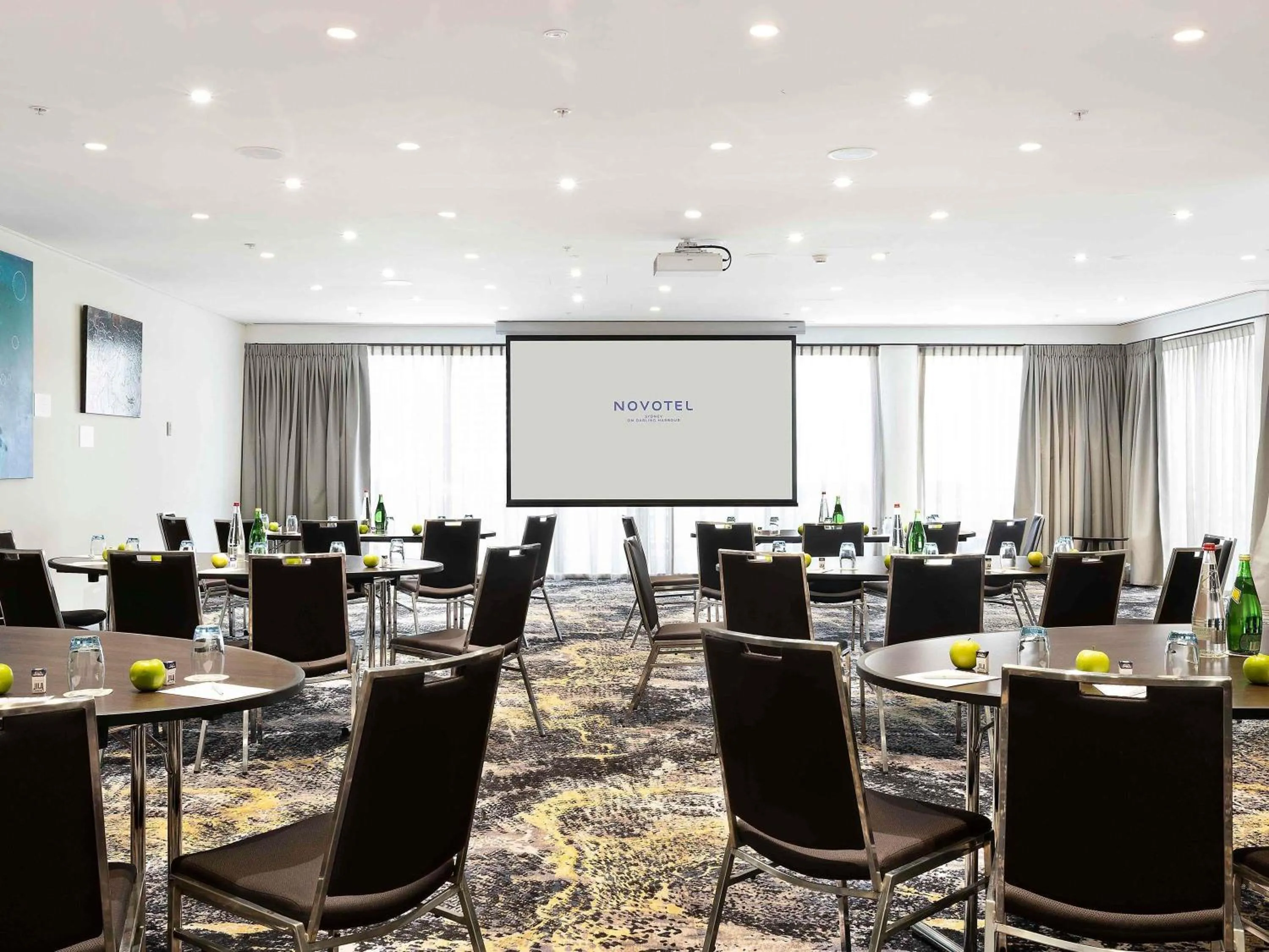 Meeting/conference room in Novotel Sydney Darling Harbour