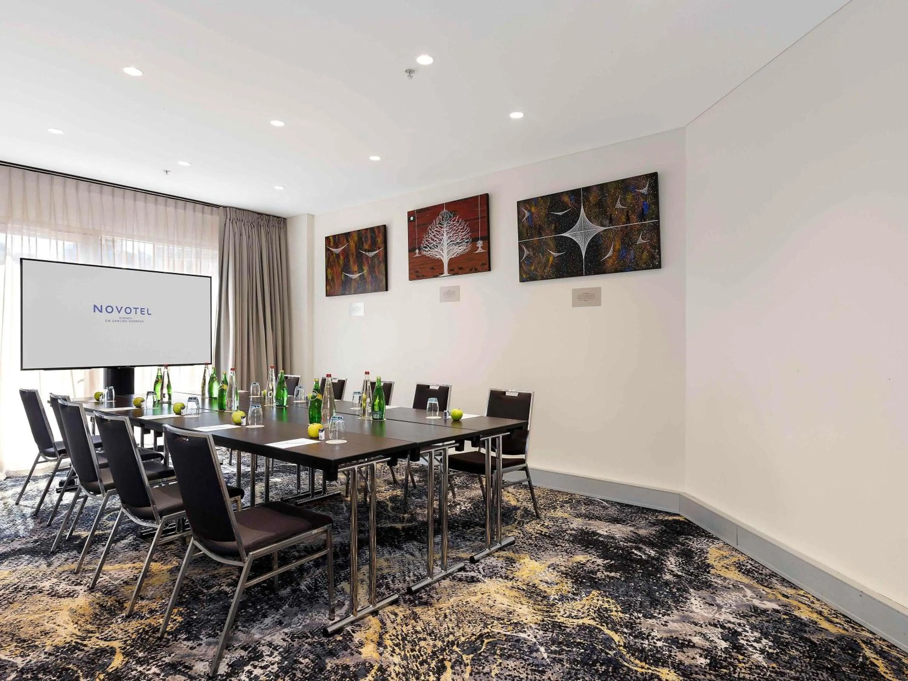 Meeting/conference room in Novotel Sydney Darling Harbour