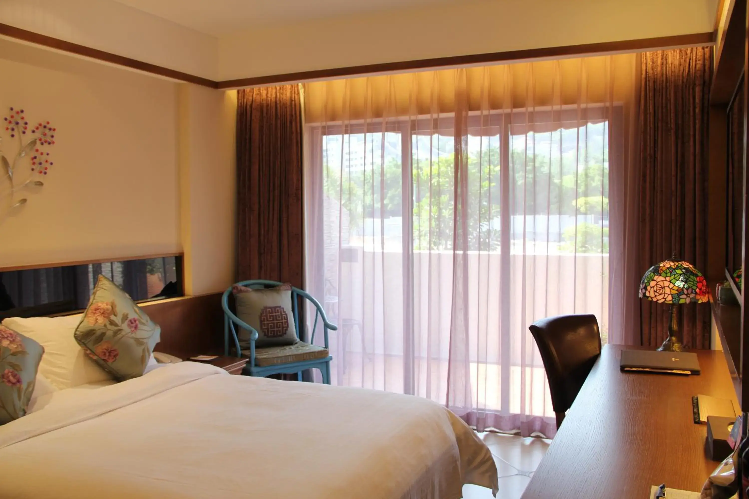 Double Room with Traditional Chinese Decoration in Shenzhen Shekou Honlux Apartment (Sea World) Double Room with Traditional Chinese Decoration in Shenzhen Shekou Honlux Apartment (Sea World)