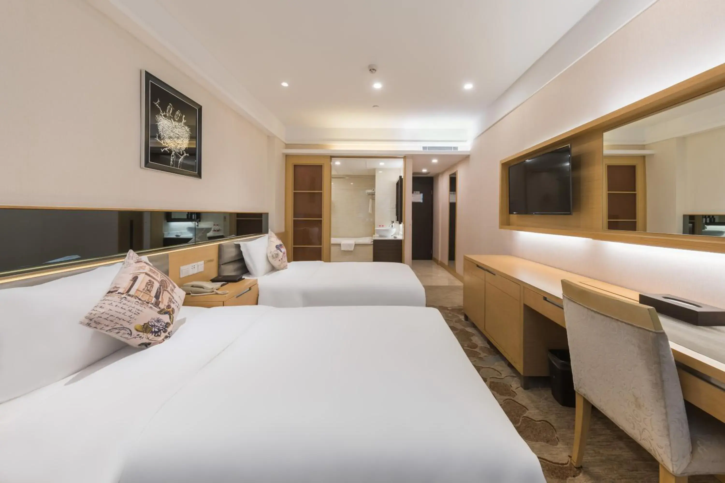 Business Twin Room in Shenzhen Shekou Honlux Apartment (Sea World) Business Twin Room in Shenzhen Shekou Honlux Apartment (Sea World)