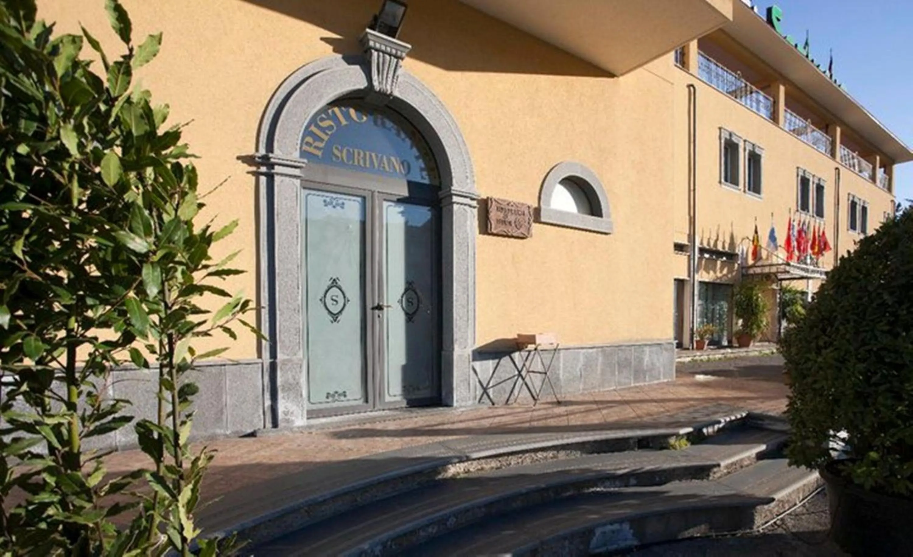 Facade/entrance in Hotel Scrivano