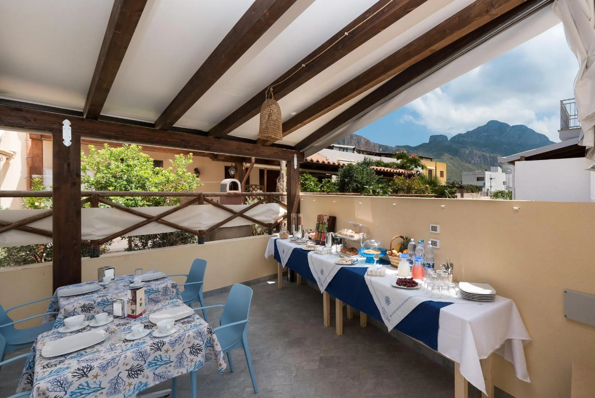 Food and drinks in La Dimora del Pescatore