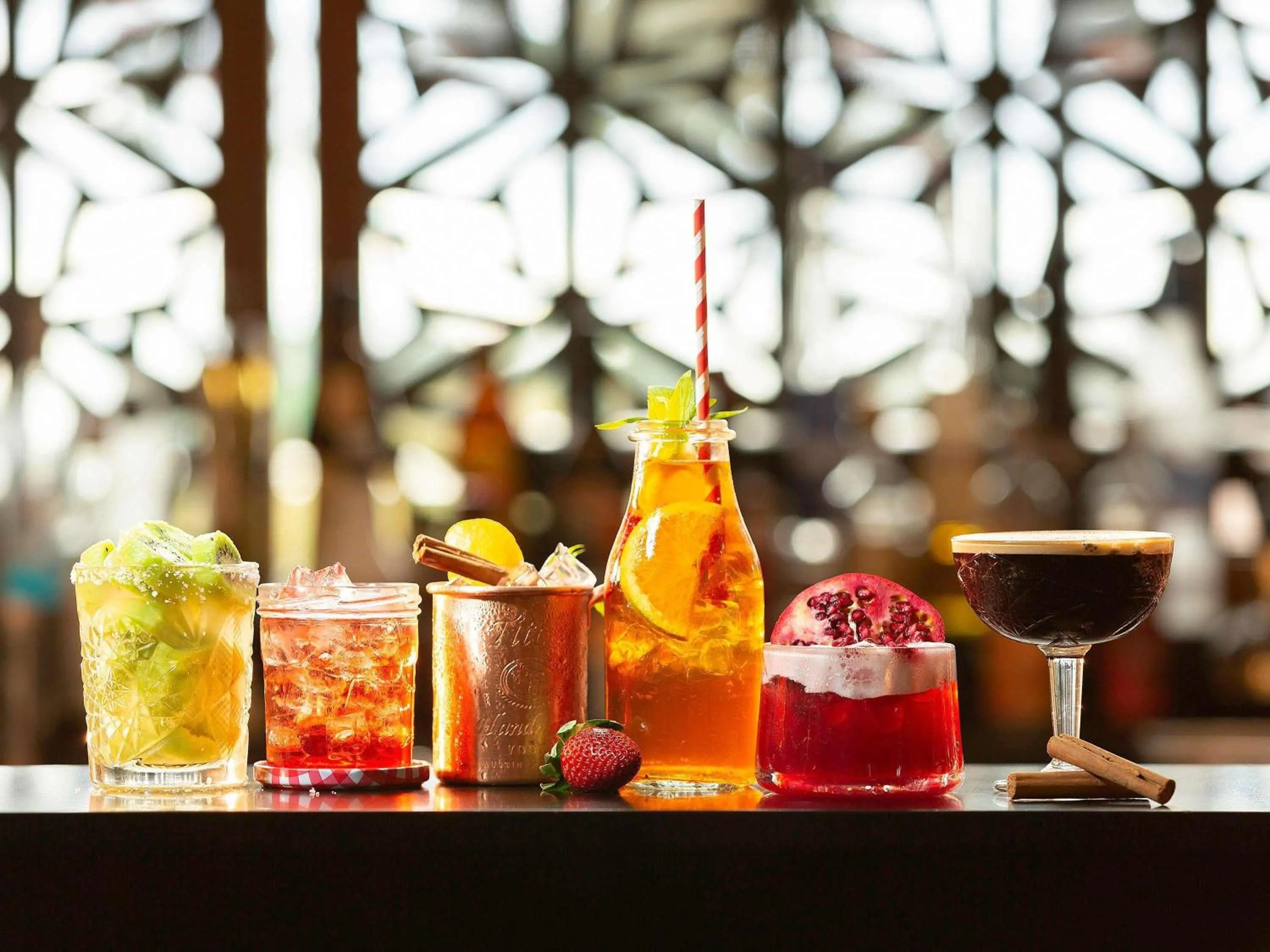 Lounge or bar in Novotel Sydney Olympic Park