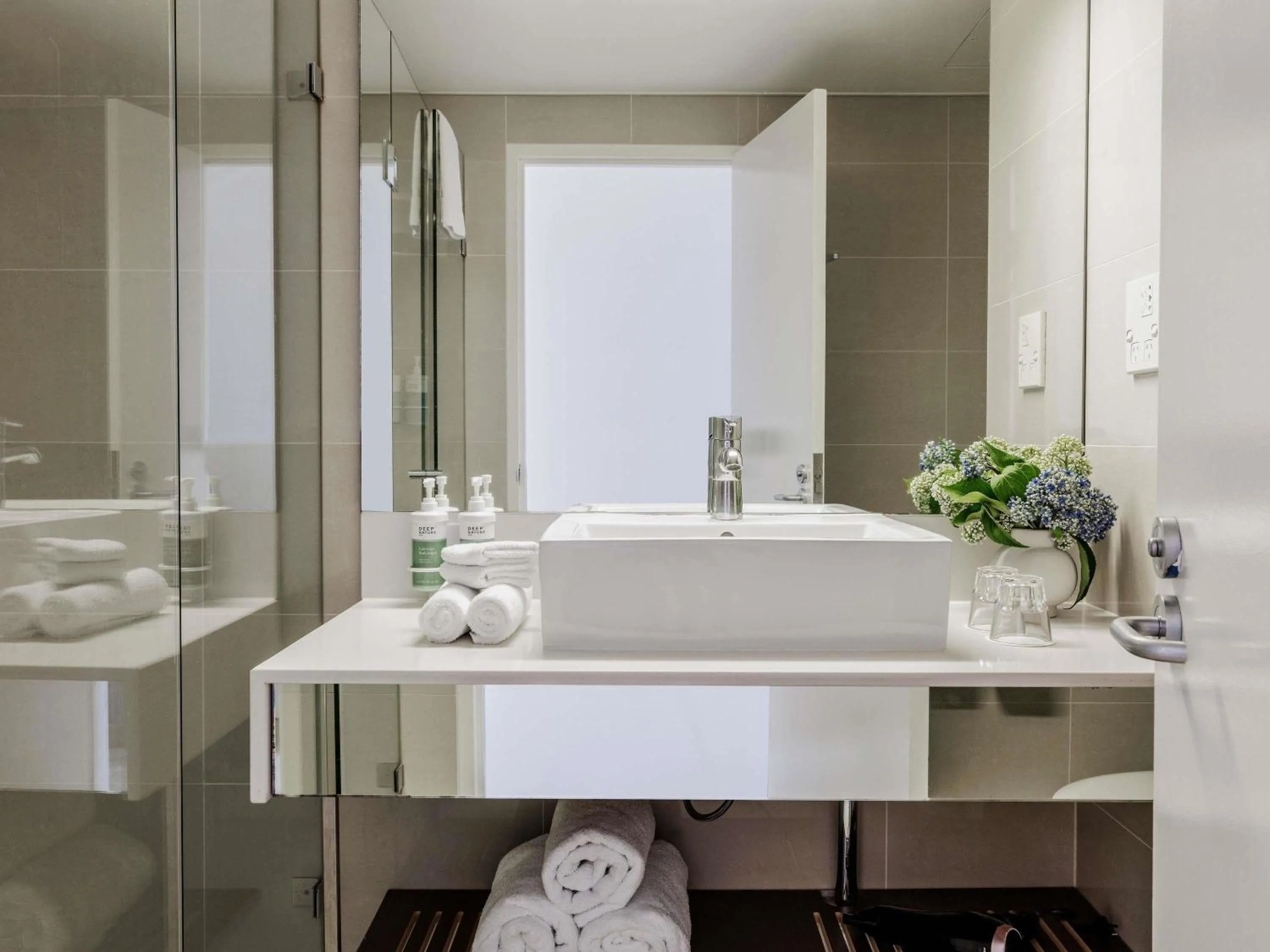 Bedroom in Novotel Sydney Olympic Park