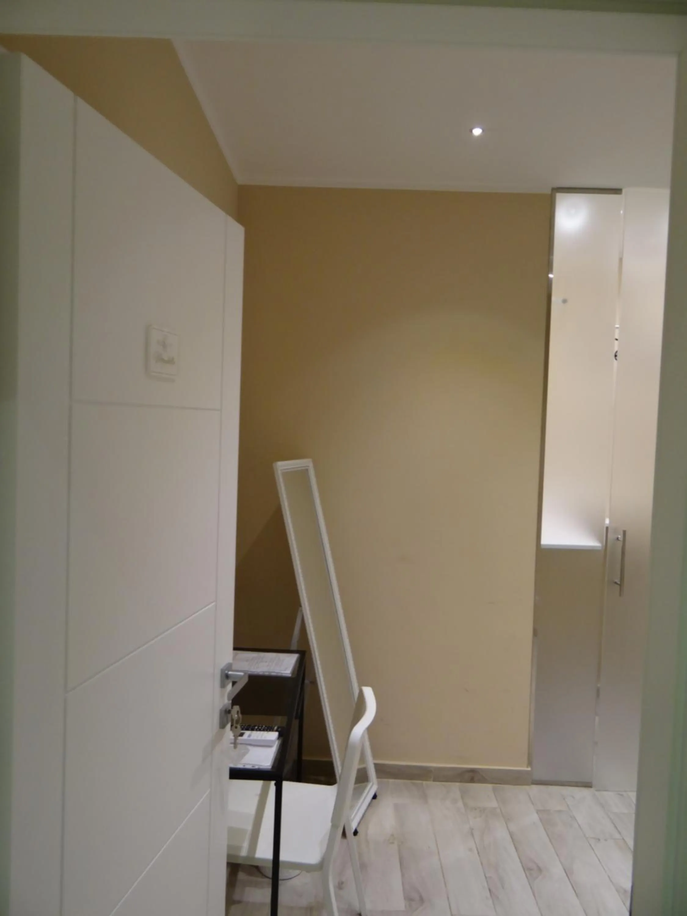 wardrobe in Monte Palace Palermo