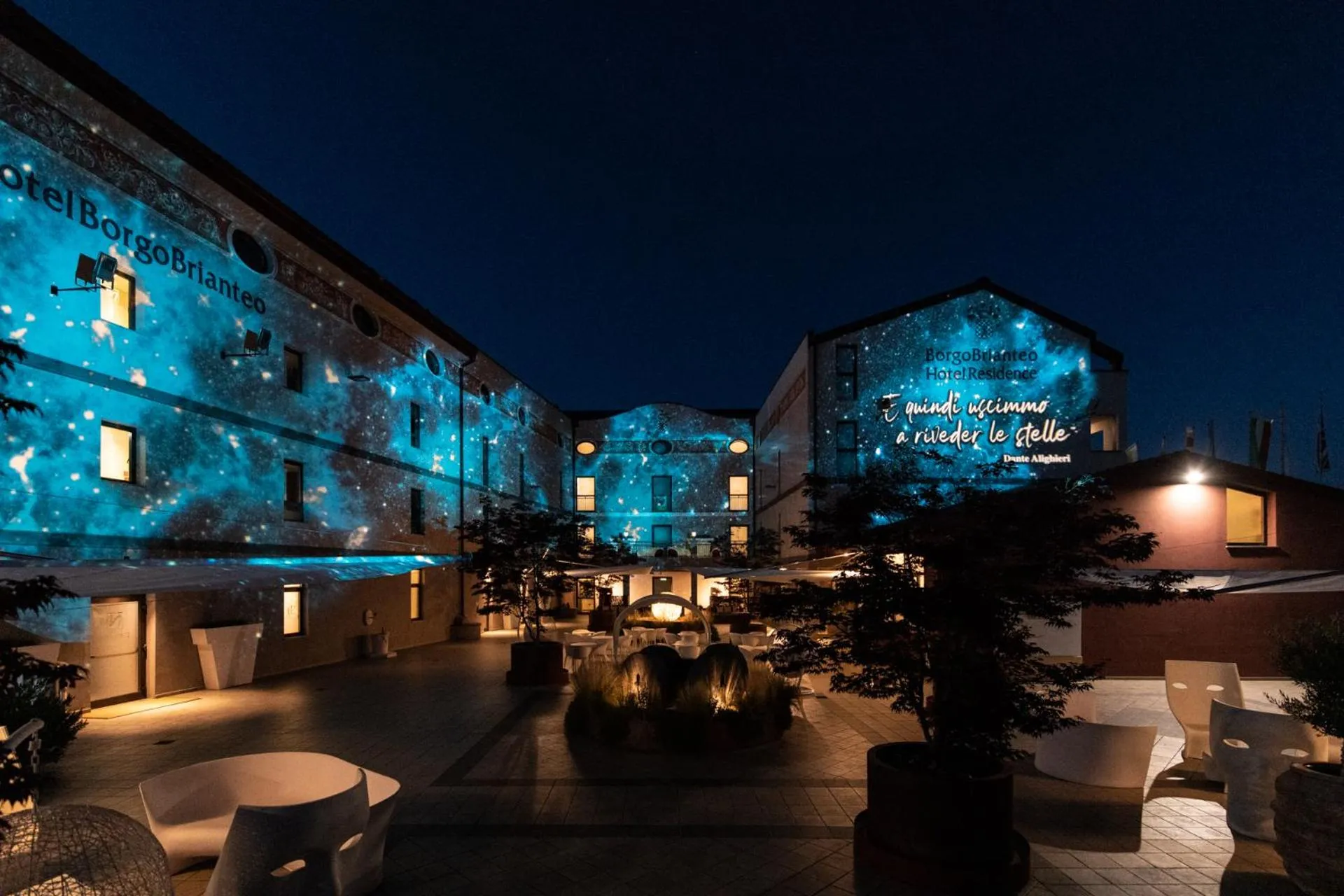 Night in Hotel Borgo Brianteo