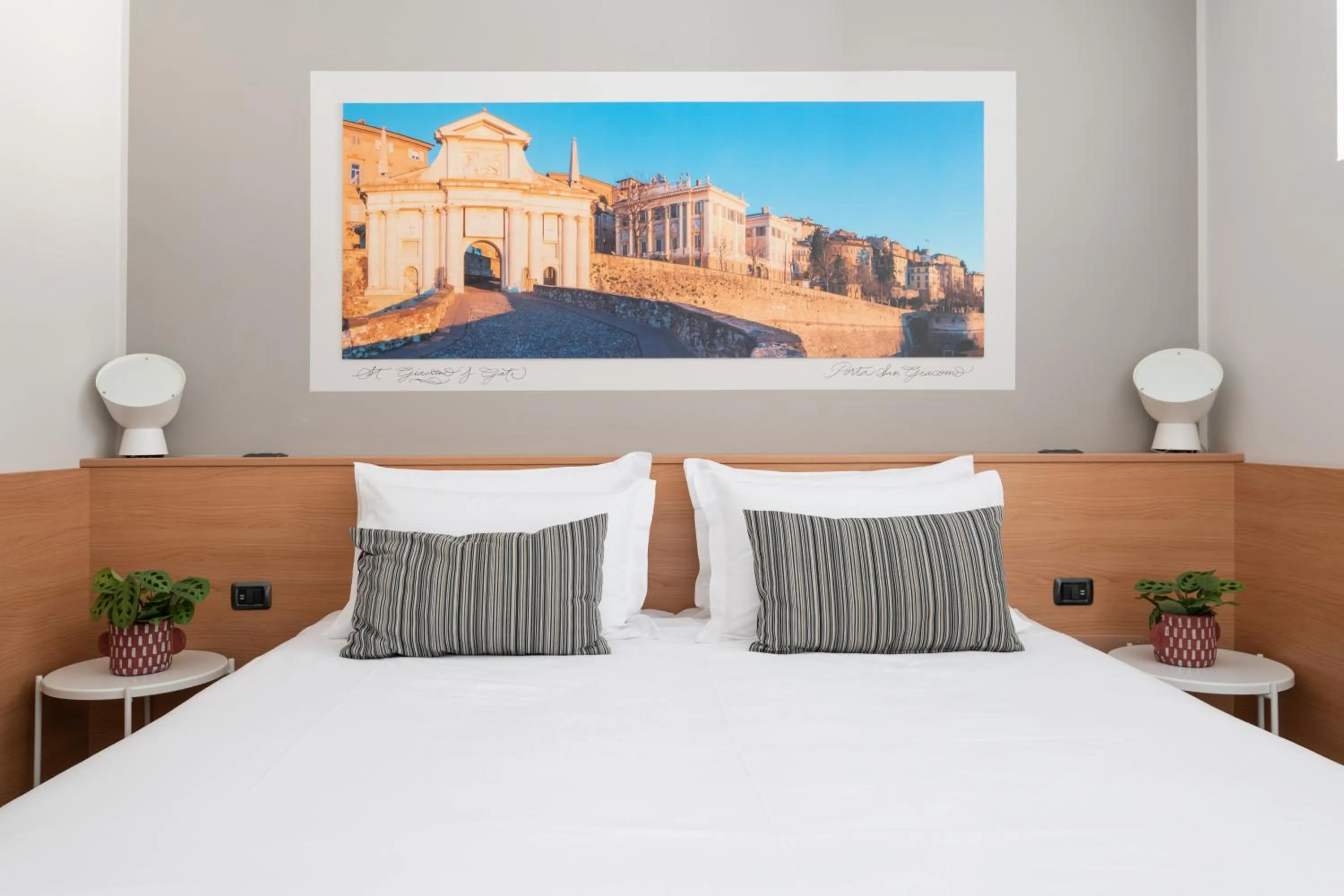 Photo of the whole room, Bed in Hotel Borgo Brianteo