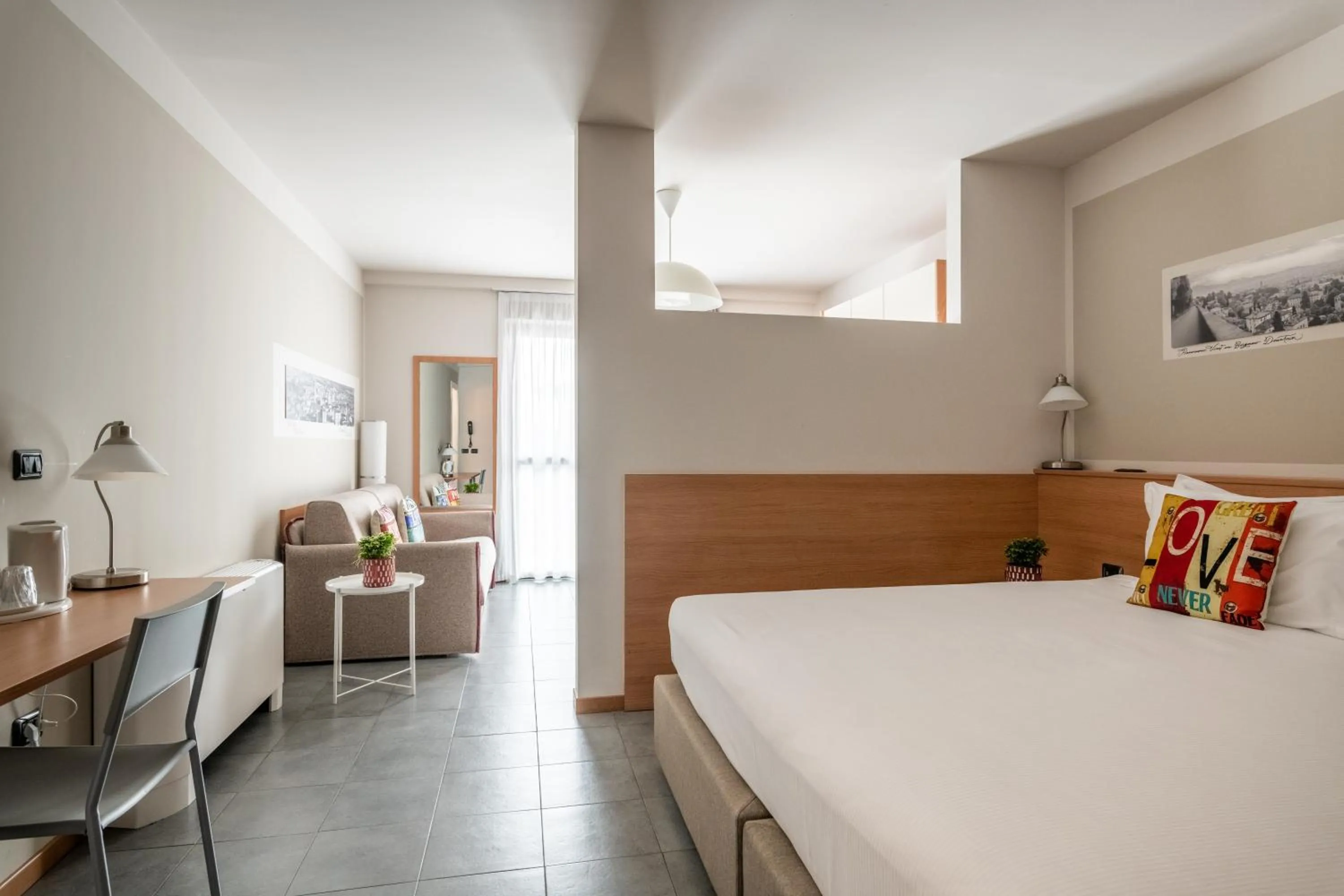 Bedroom, Bed in Hotel Borgo Brianteo