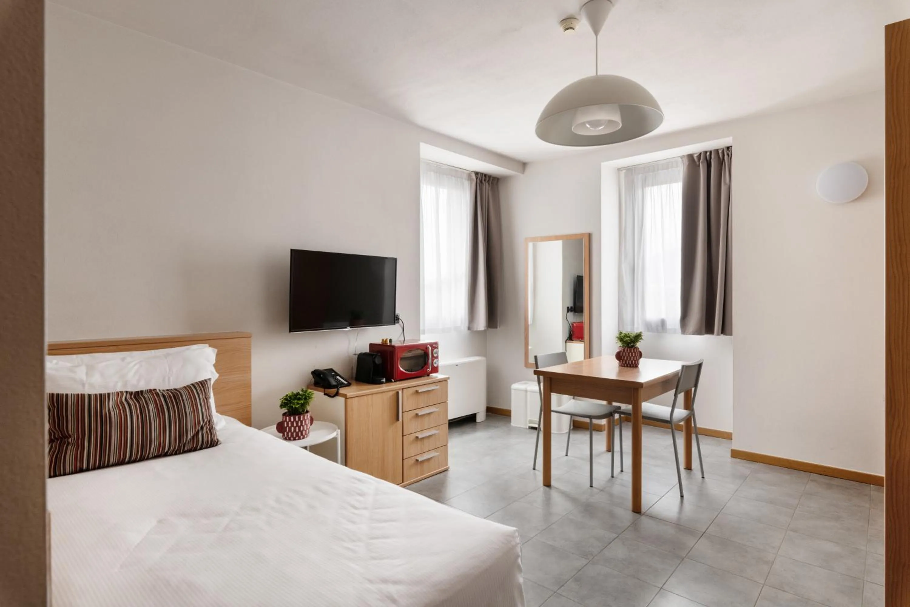 Bedroom, Bed in Hotel Borgo Brianteo