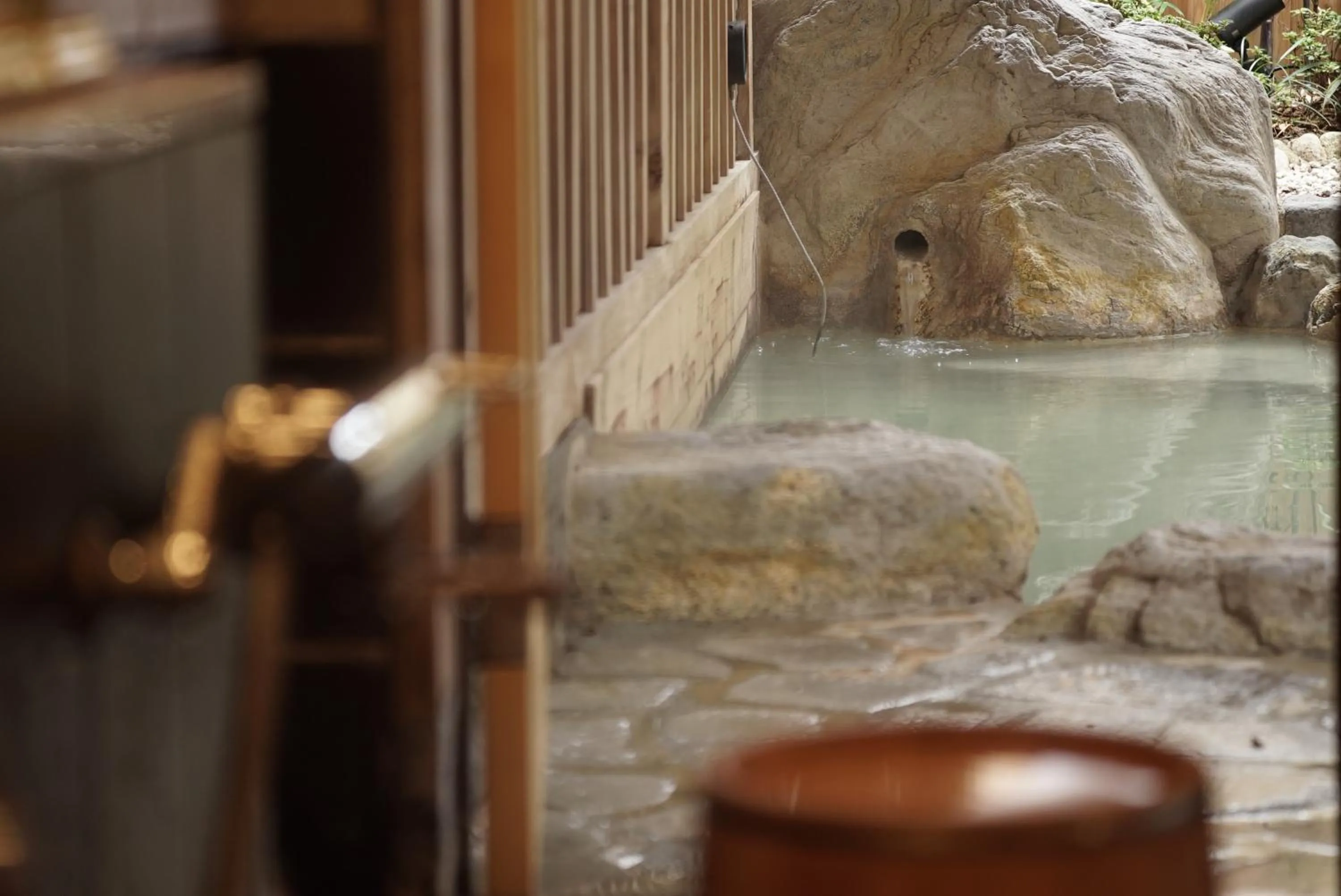 Hot Spring Bath in Hakone Onsen Yuyado Yamanoshou