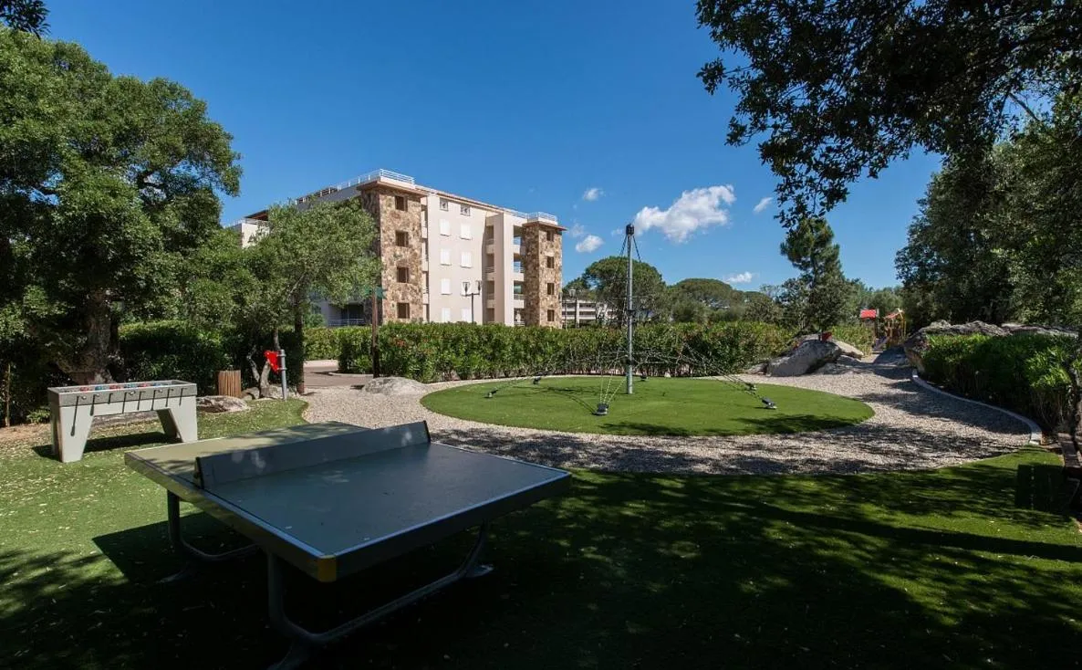 Children play ground in Résidence Salina Bay