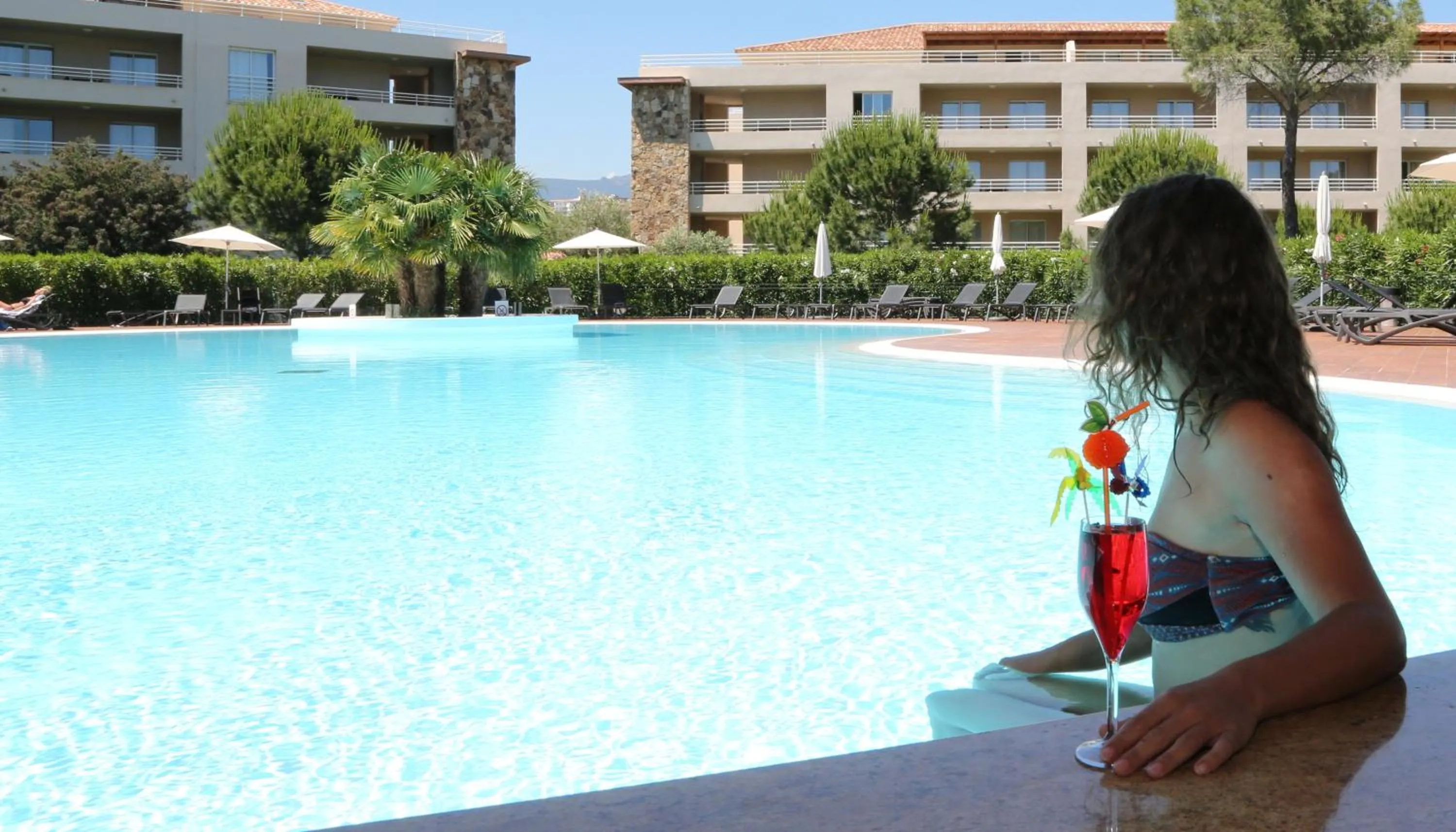 Swimming pool in Résidence Salina Bay