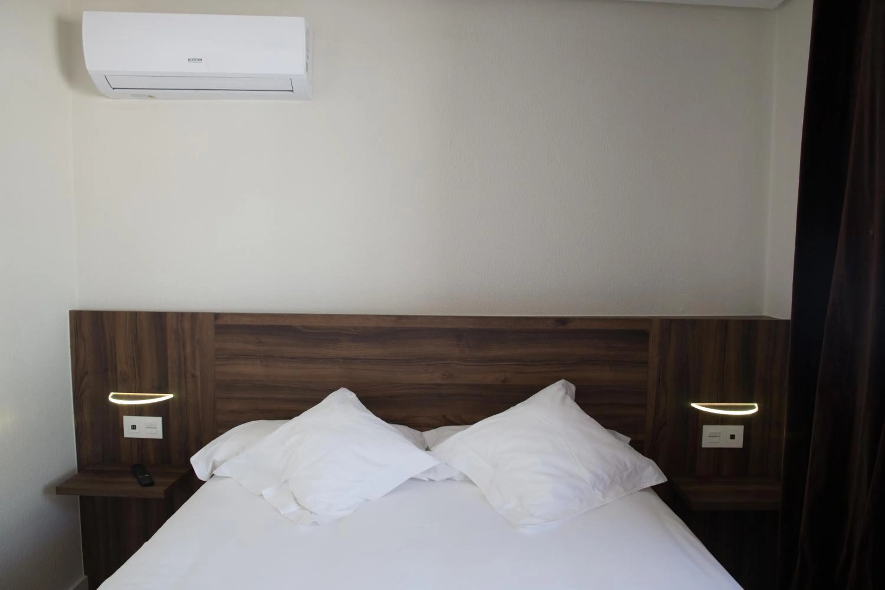 Bedroom, Bed in Hotel Mogay