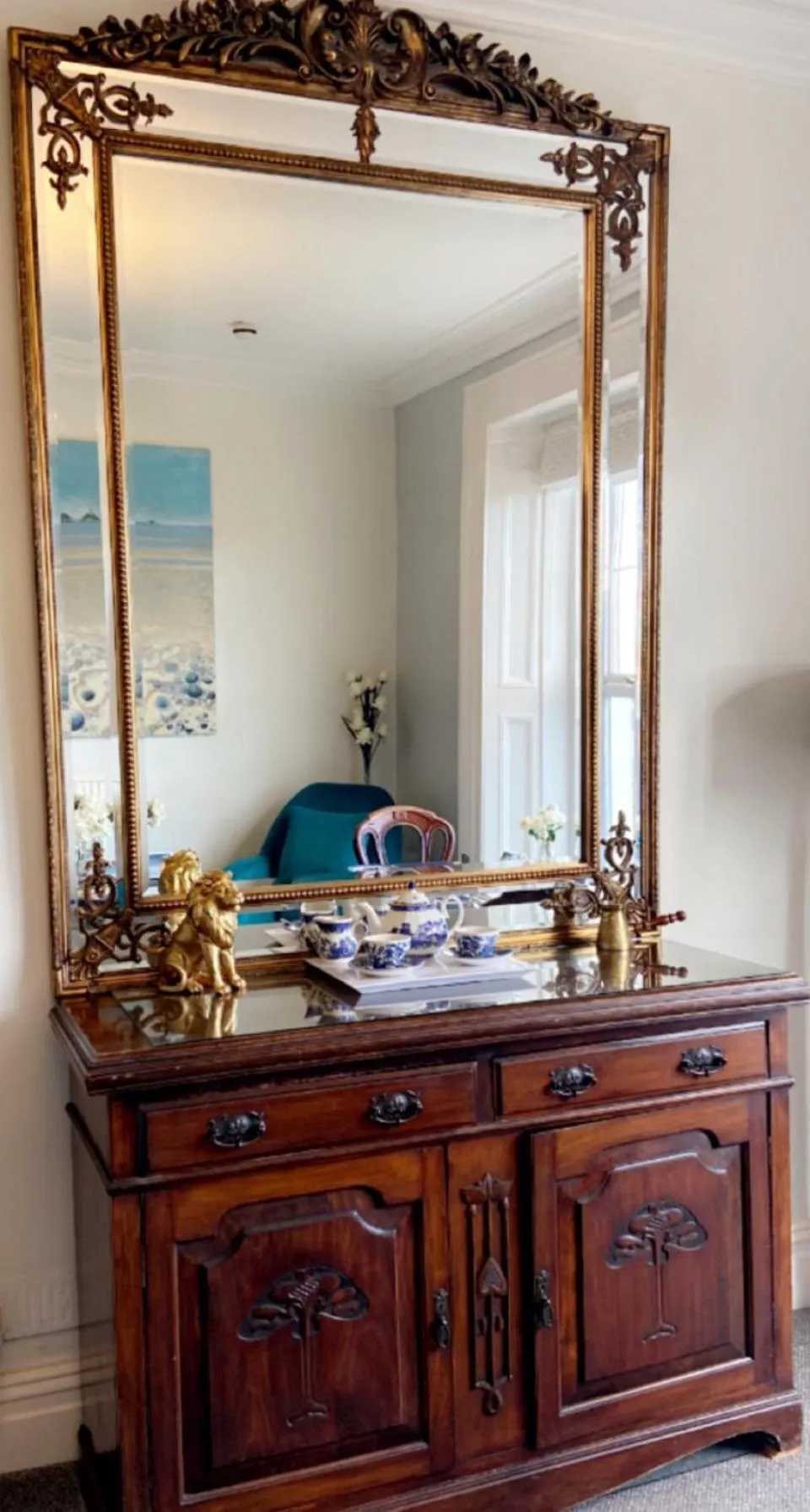 Breakfast in Tides Reach Guest House