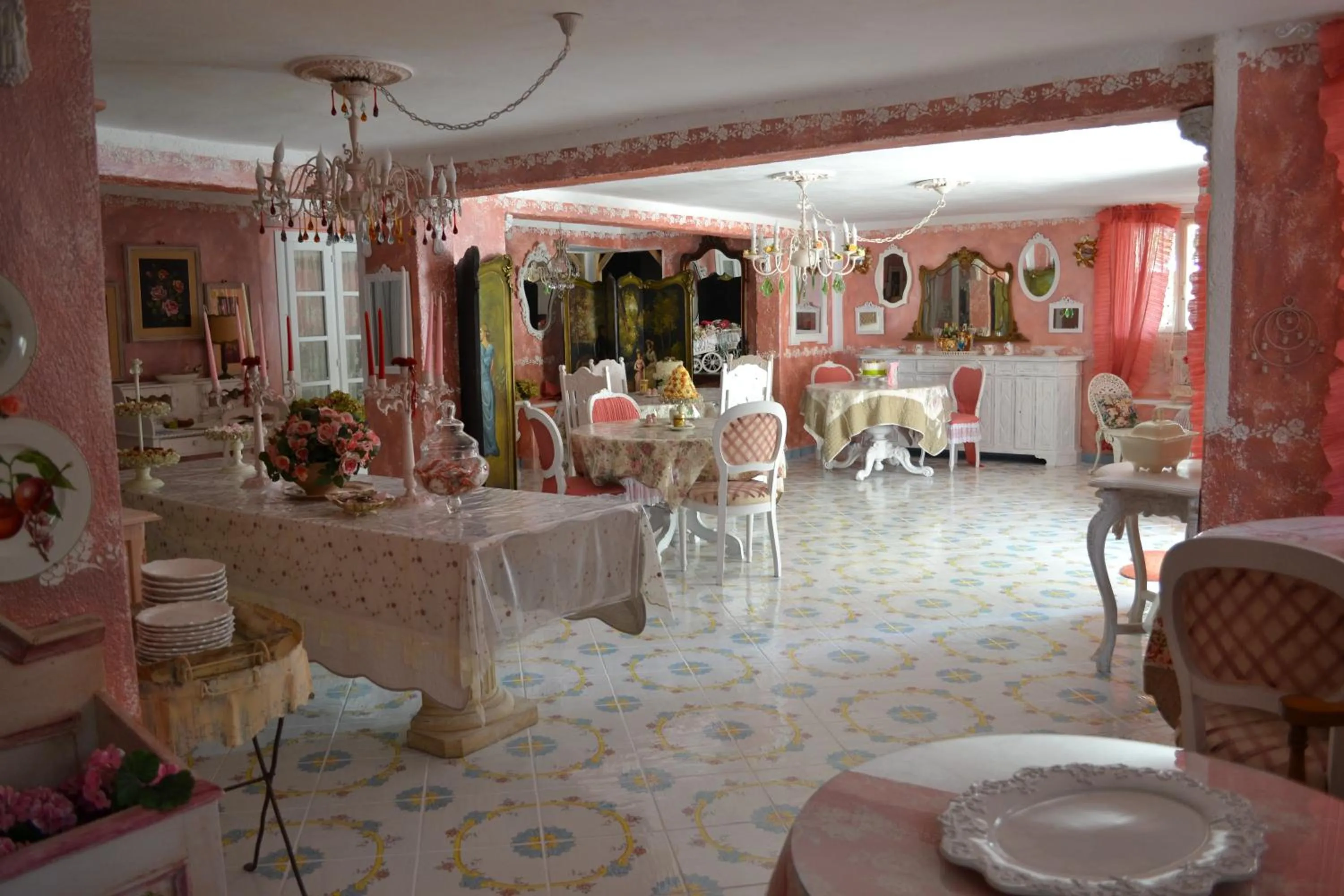 Lounge or bar in B&B La Maison degli Angeli