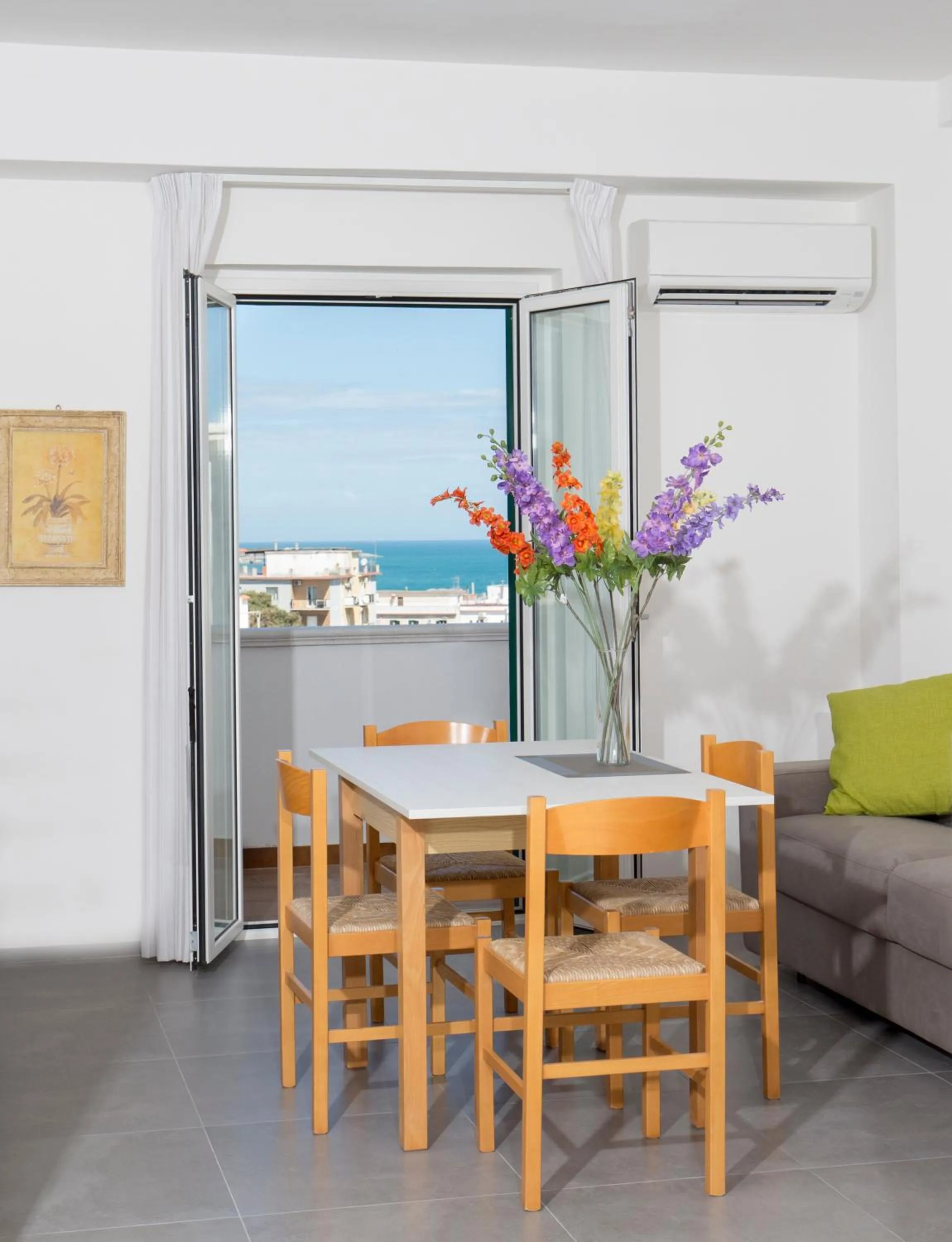 Dining area in Svevo Sea House
