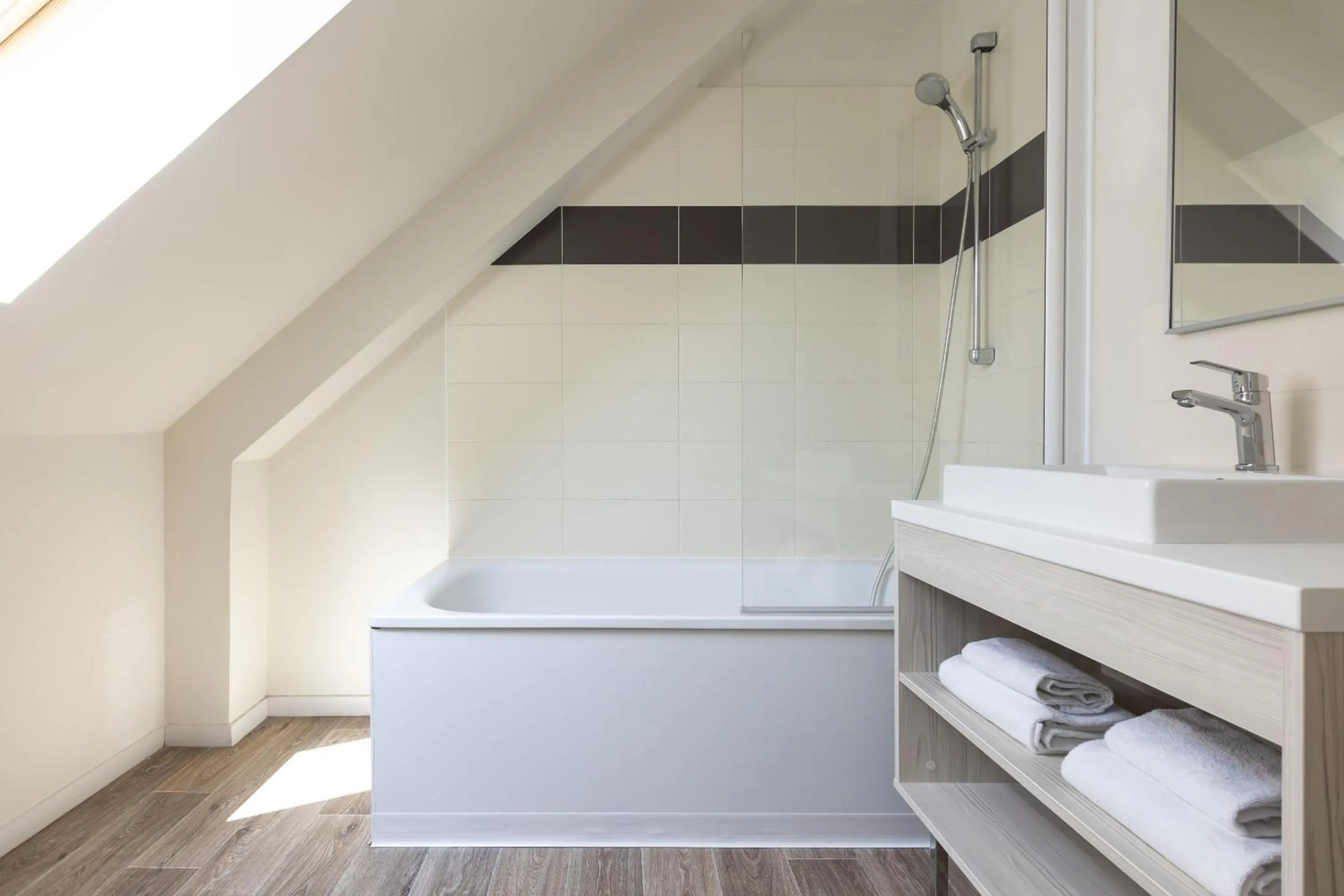 Bed in Résidence Odalys Les Villas de la Baie