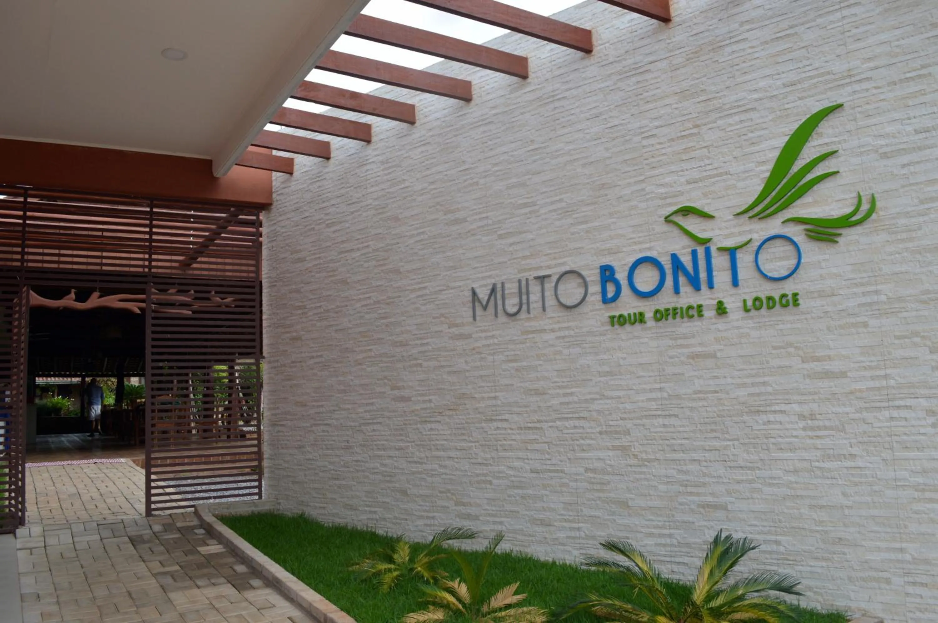 Facade/entrance in Pousada Muito Bonito