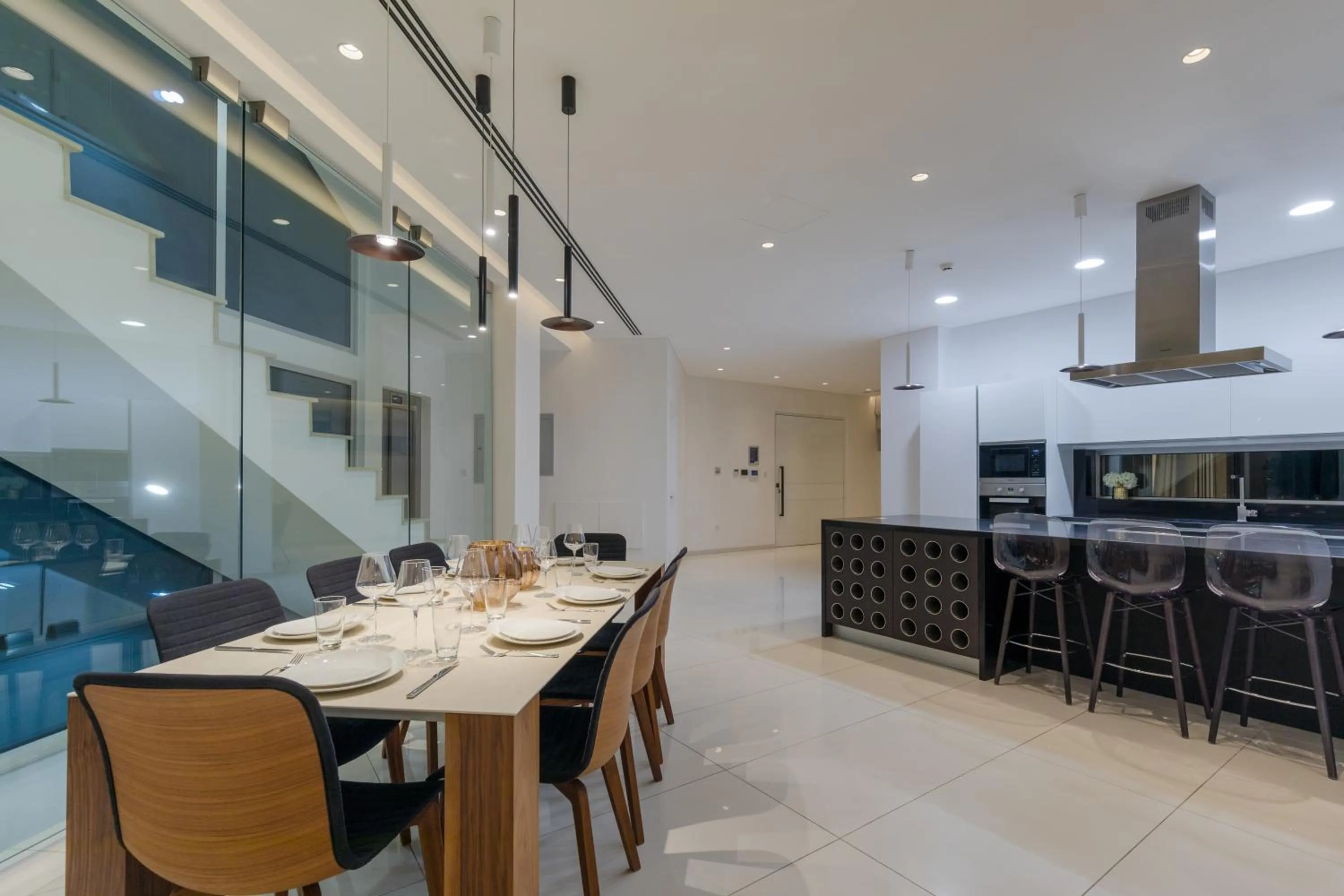 Dining area in Vivo Mare Beachfront-Seaview Villas