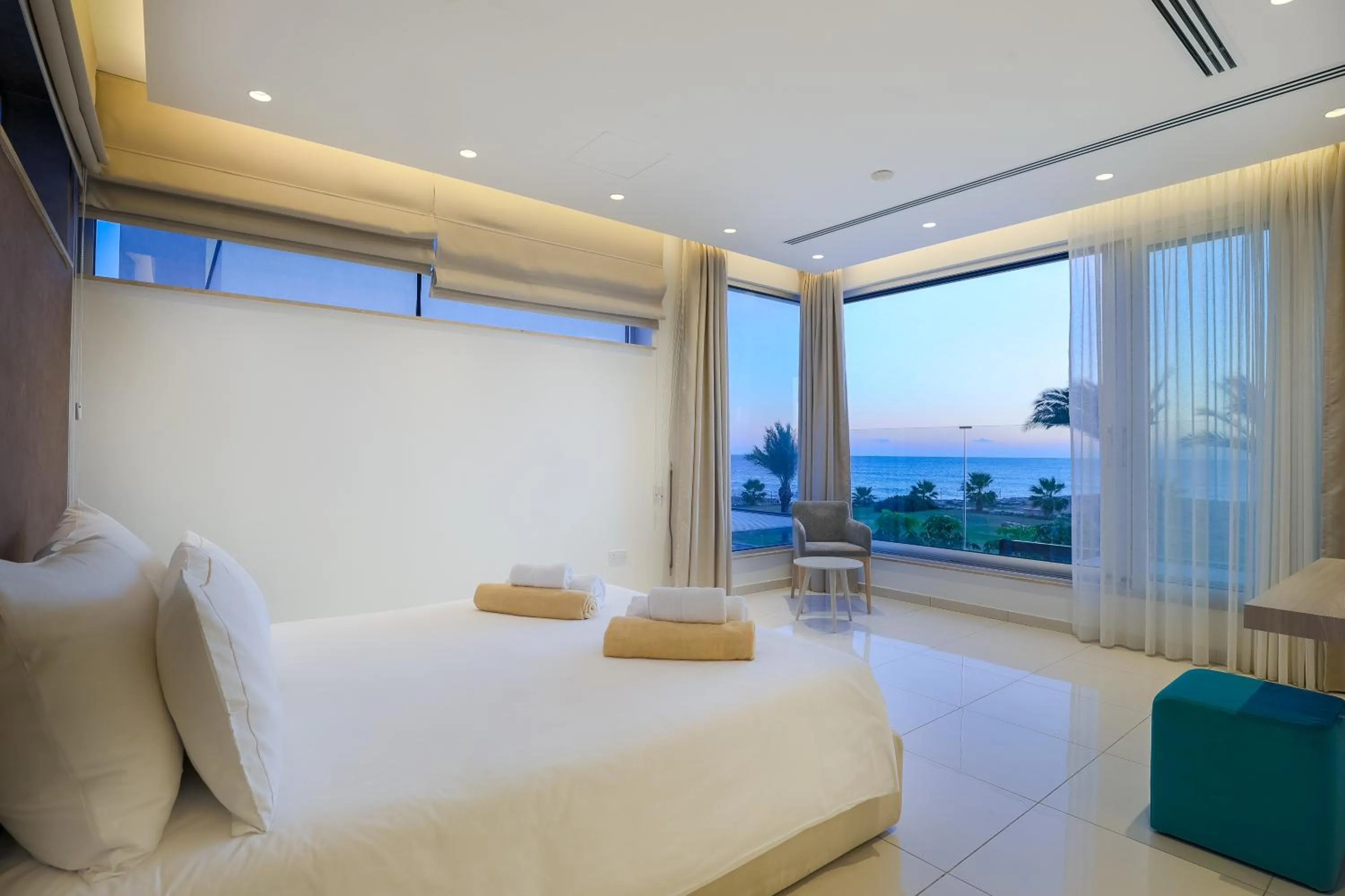 Bed in Vivo Mare Beachfront-Seaview Villas