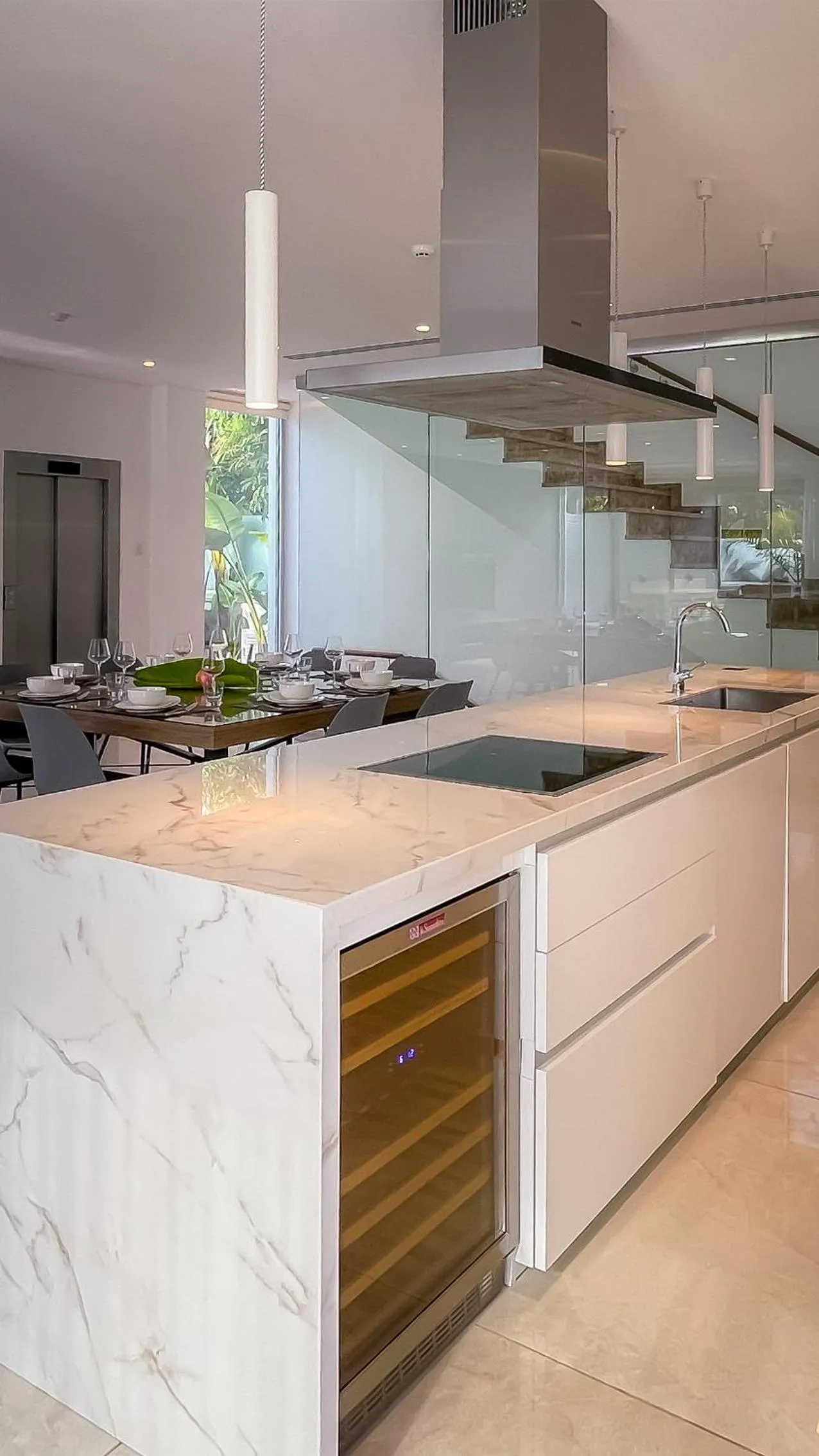 Kitchen or kitchenette in Vivo Mare Beachfront-Seaview Villas