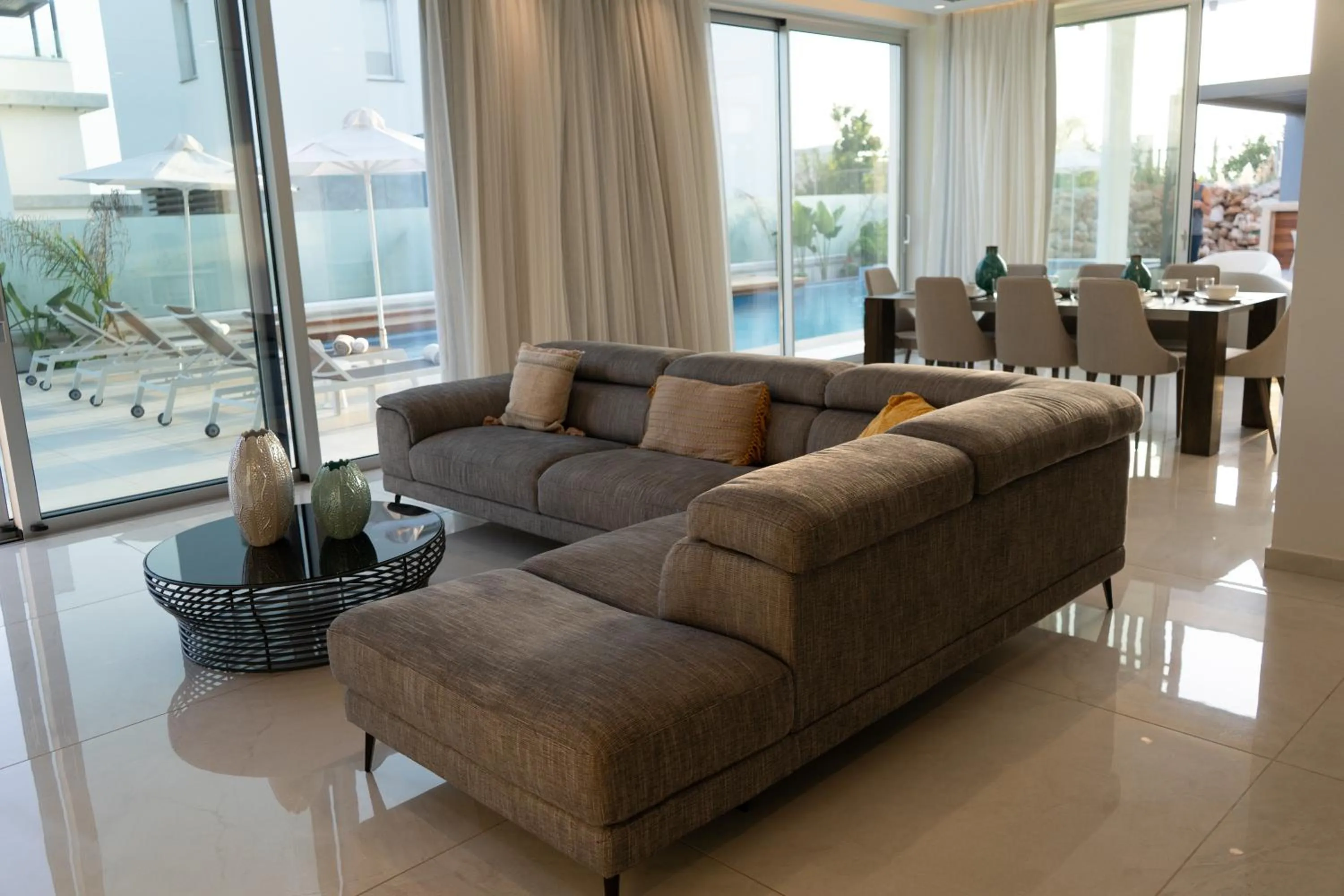 Living room in Vivo Mare Beachfront-Seaview Villas