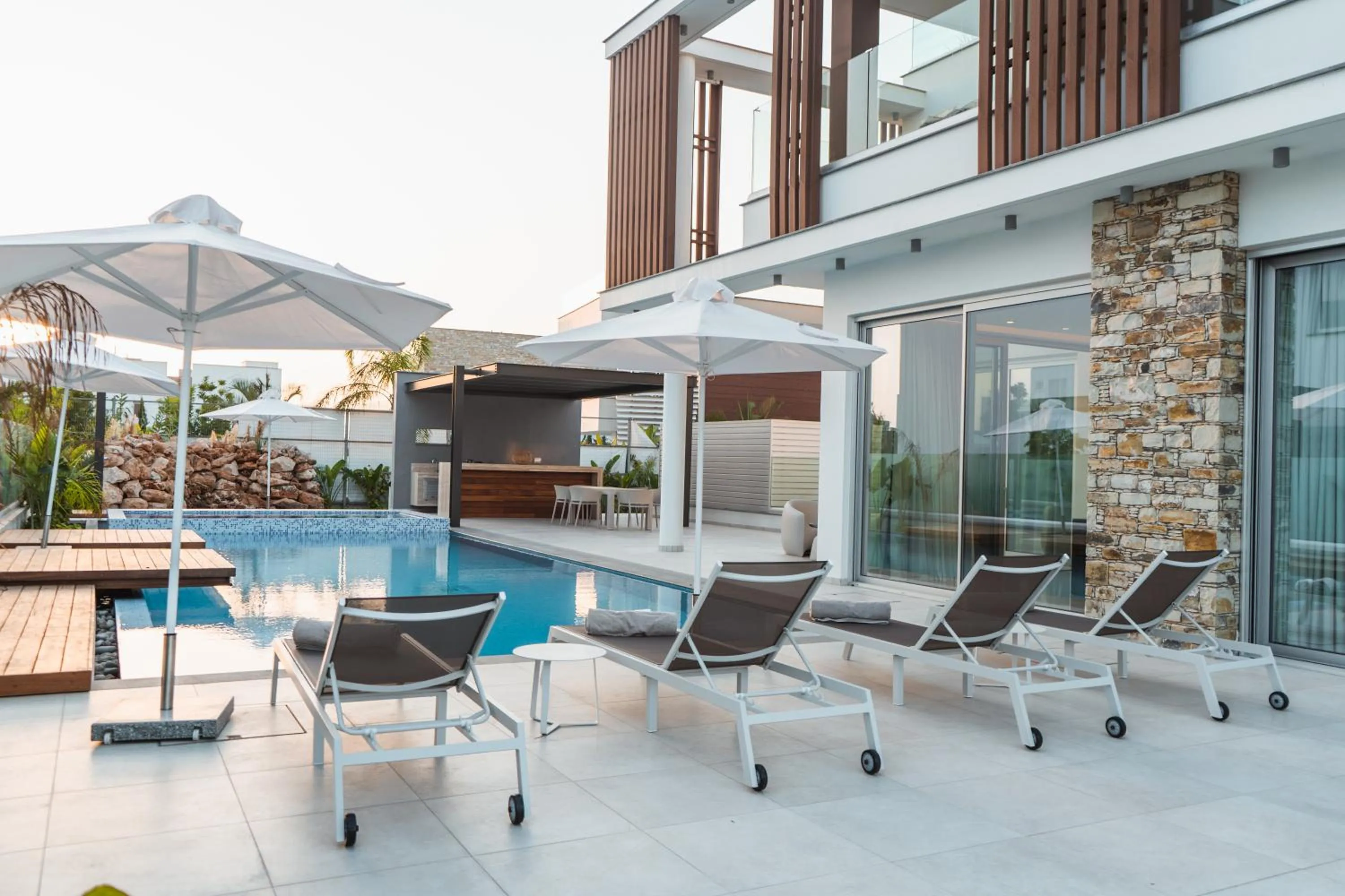 Swimming pool in Vivo Mare Beachfront-Seaview Villas