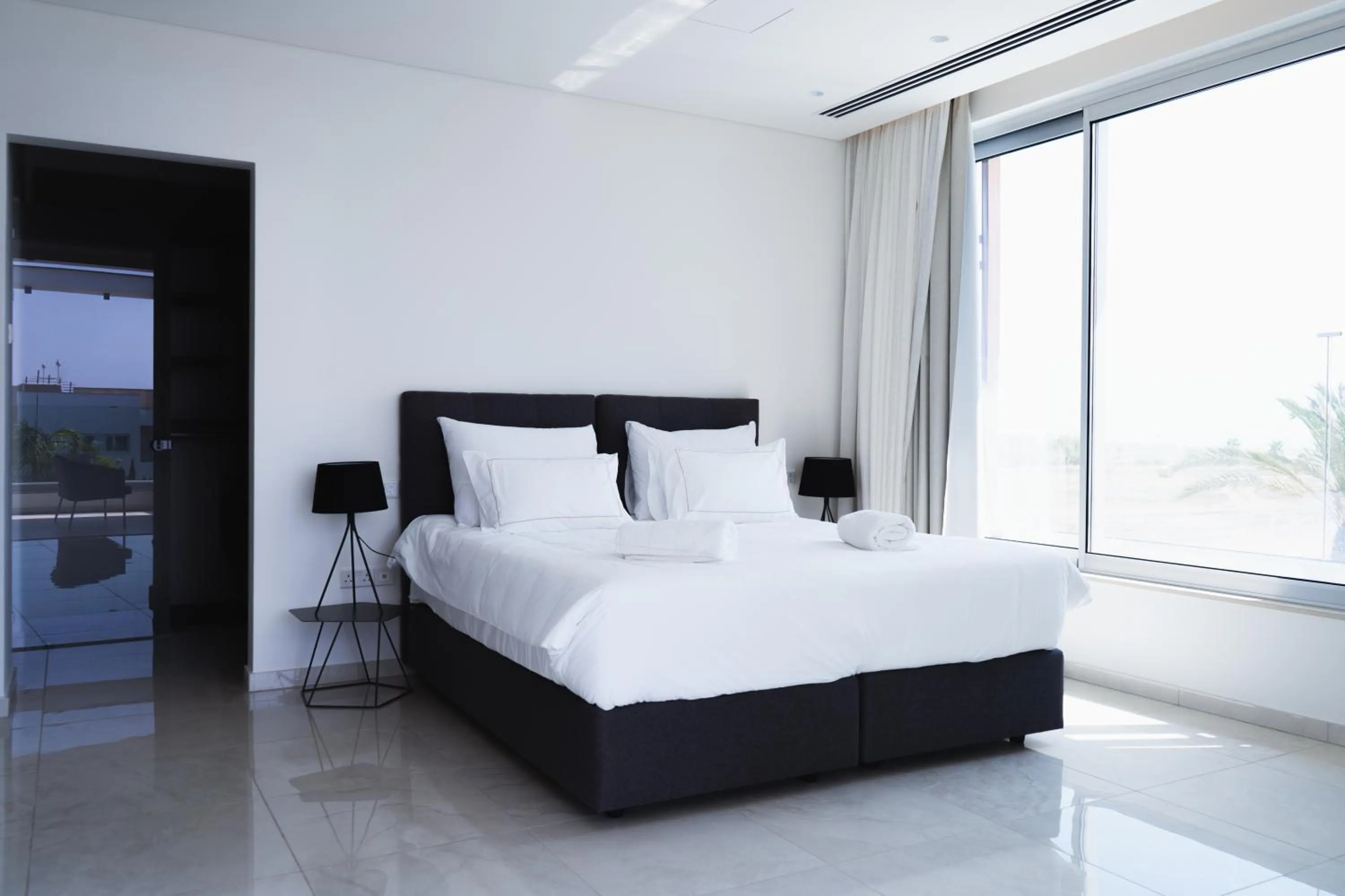 Bedroom, Bed in Vivo Mare Beachfront-Seaview Villas