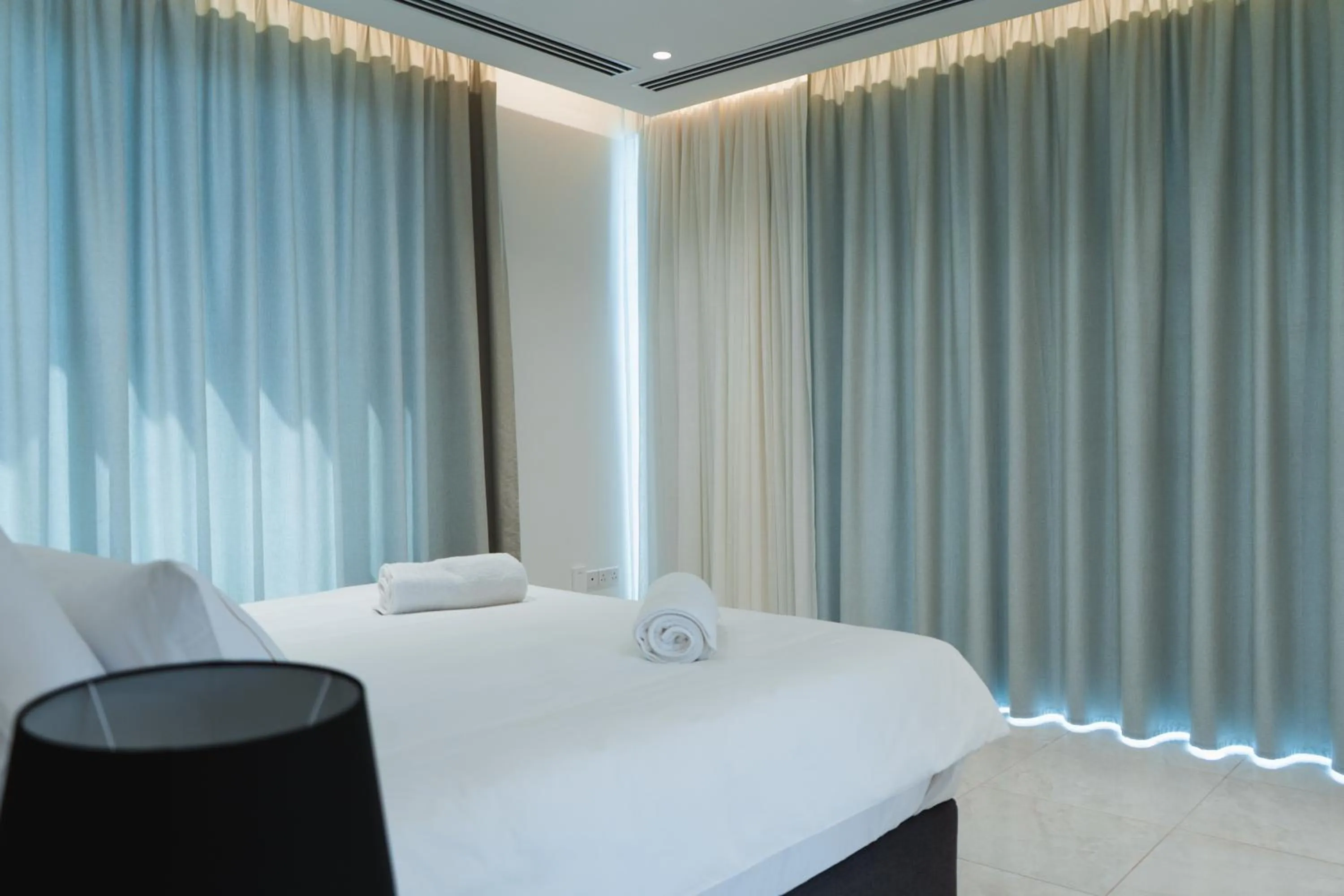 Bedroom, Bed in Vivo Mare Beachfront-Seaview Villas