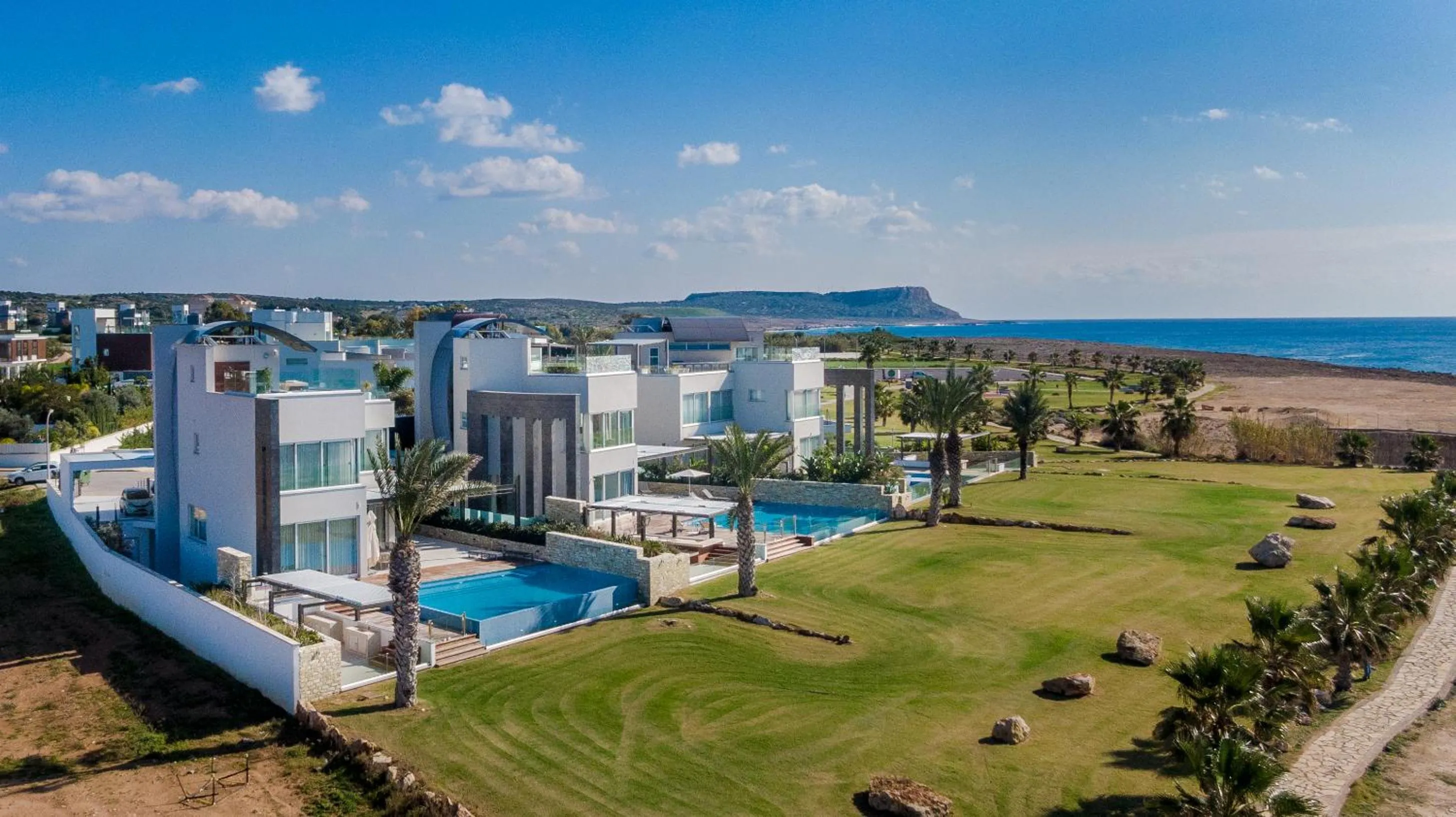 Property building in Vivo Mare Beachfront-Seaview Villas