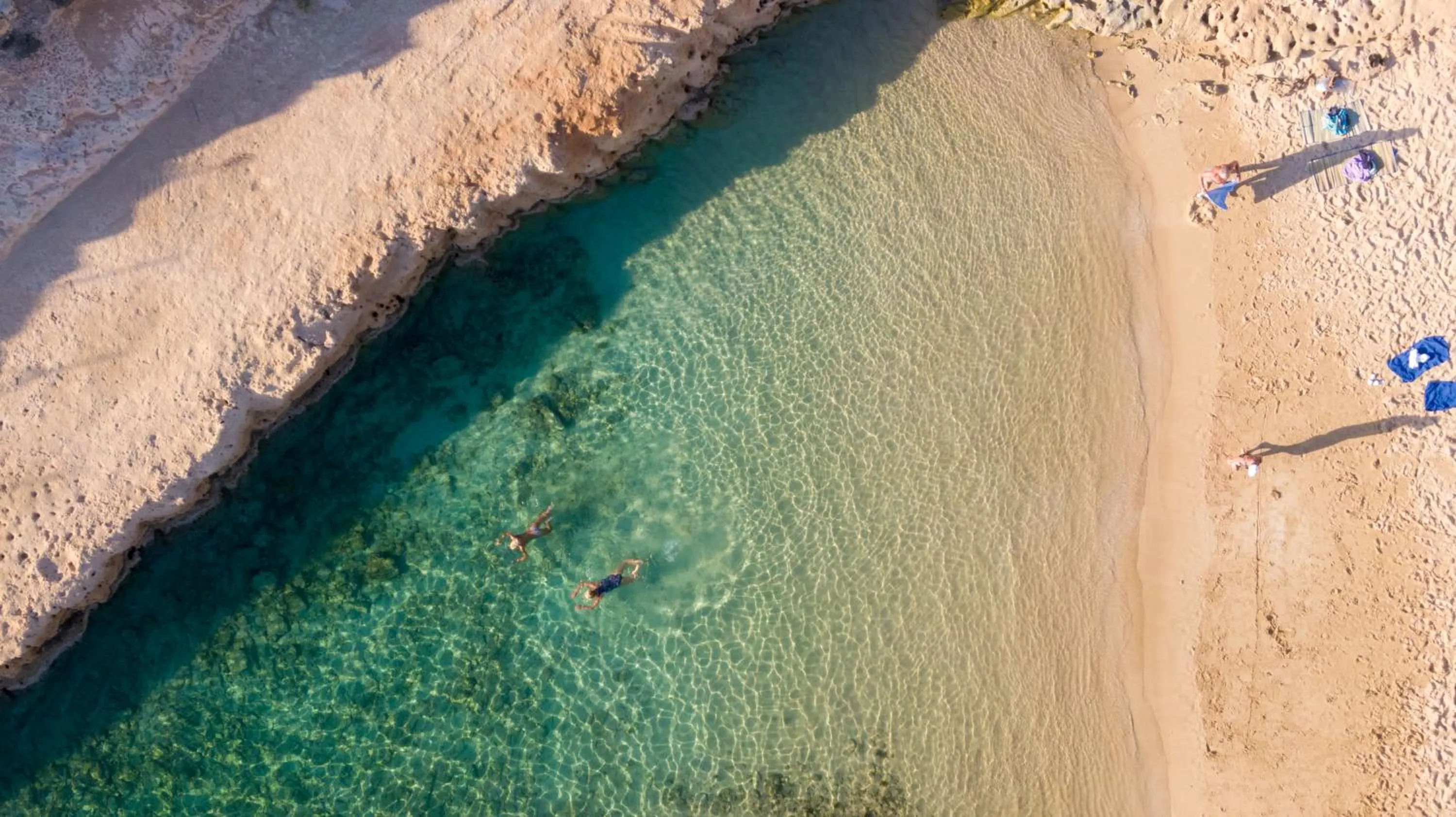 Day in Vivo Mare Beachfront-Seaview Villas