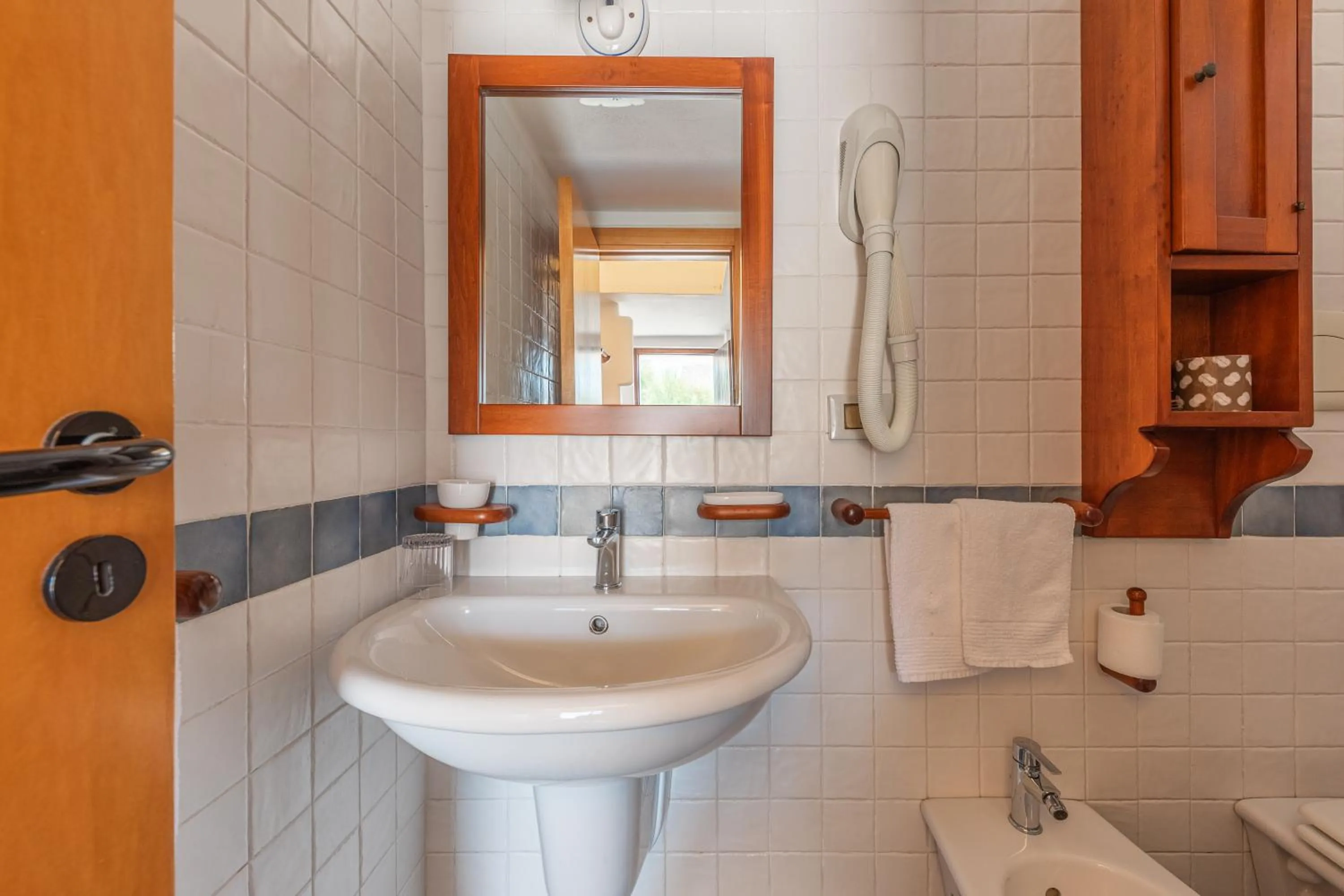 Shower in Hotel Lido Torre Egnazia