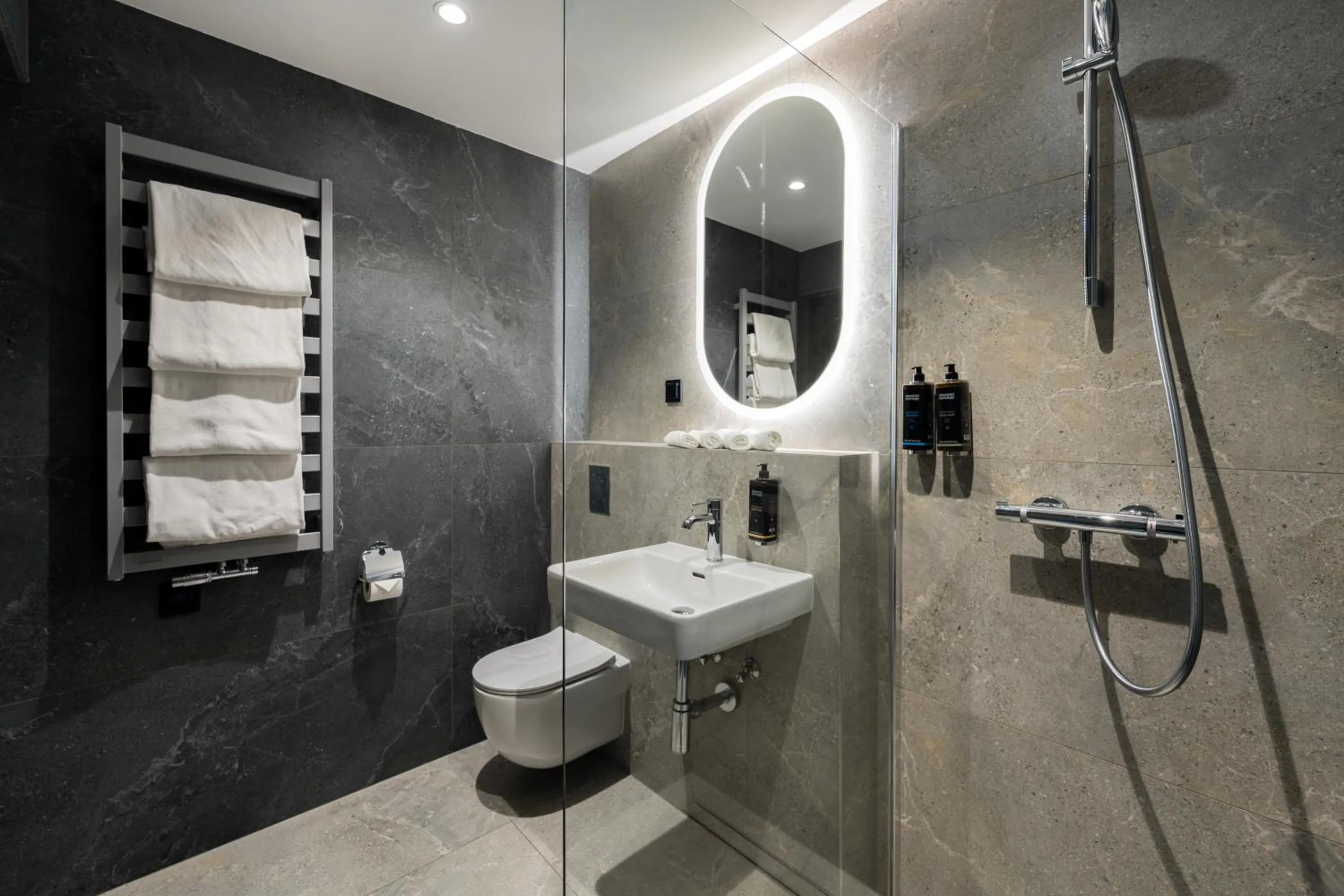 Shower in Forest Hotel