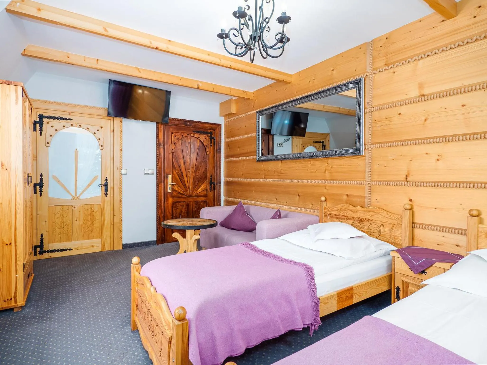 Bed in ECO Willa Grand Karpatia Ski&Wellness