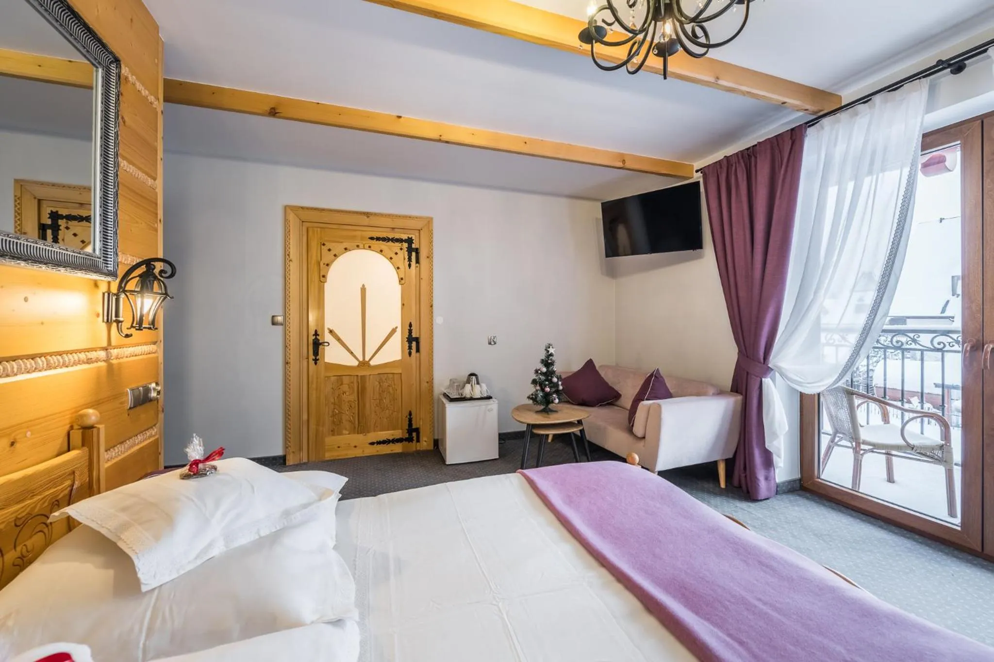 Bedroom, Bed in ECO Willa Grand Karpatia Ski&Wellness