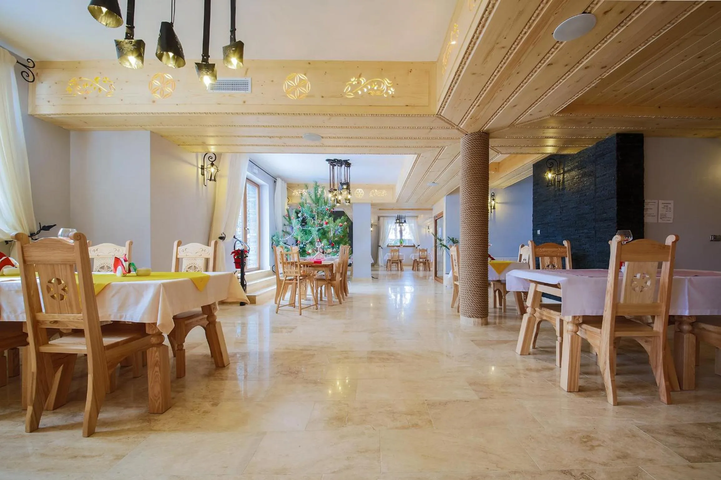 Dining area in ECO Willa Grand Karpatia Ski&Wellness