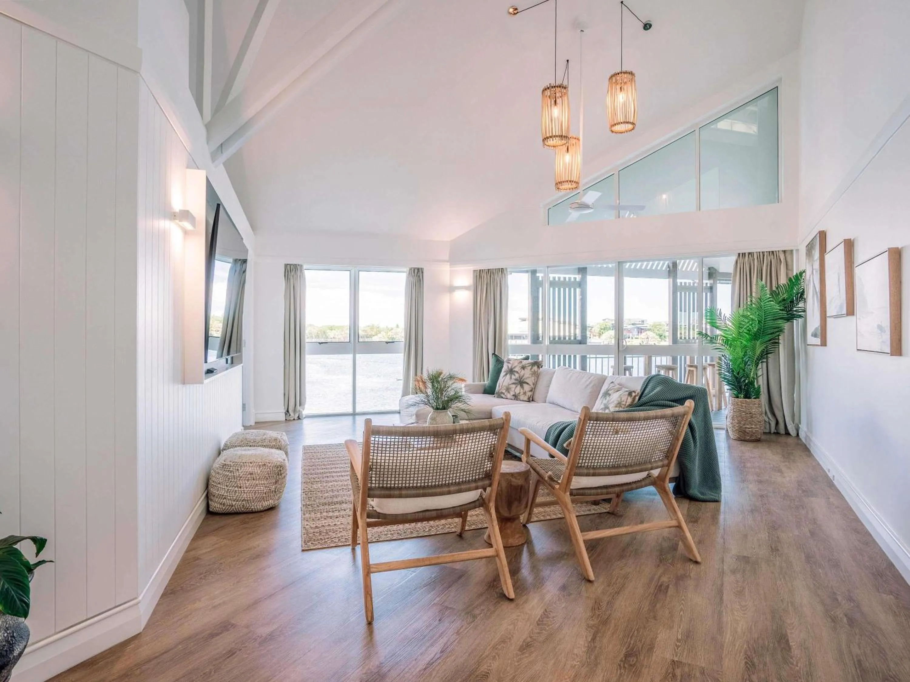 Property building in Novotel Sunshine Coast Resort