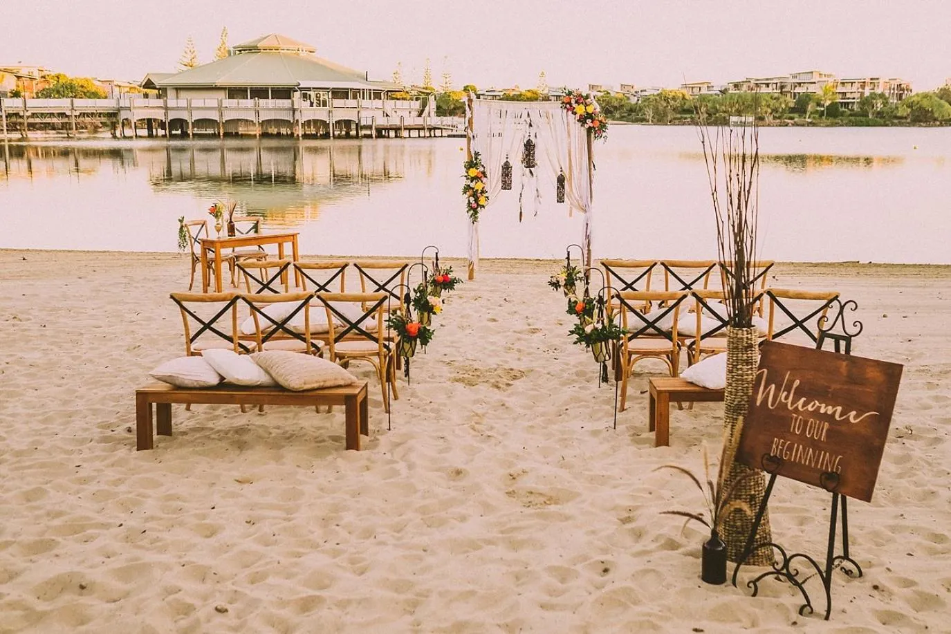 Beach in Novotel Sunshine Coast Resort