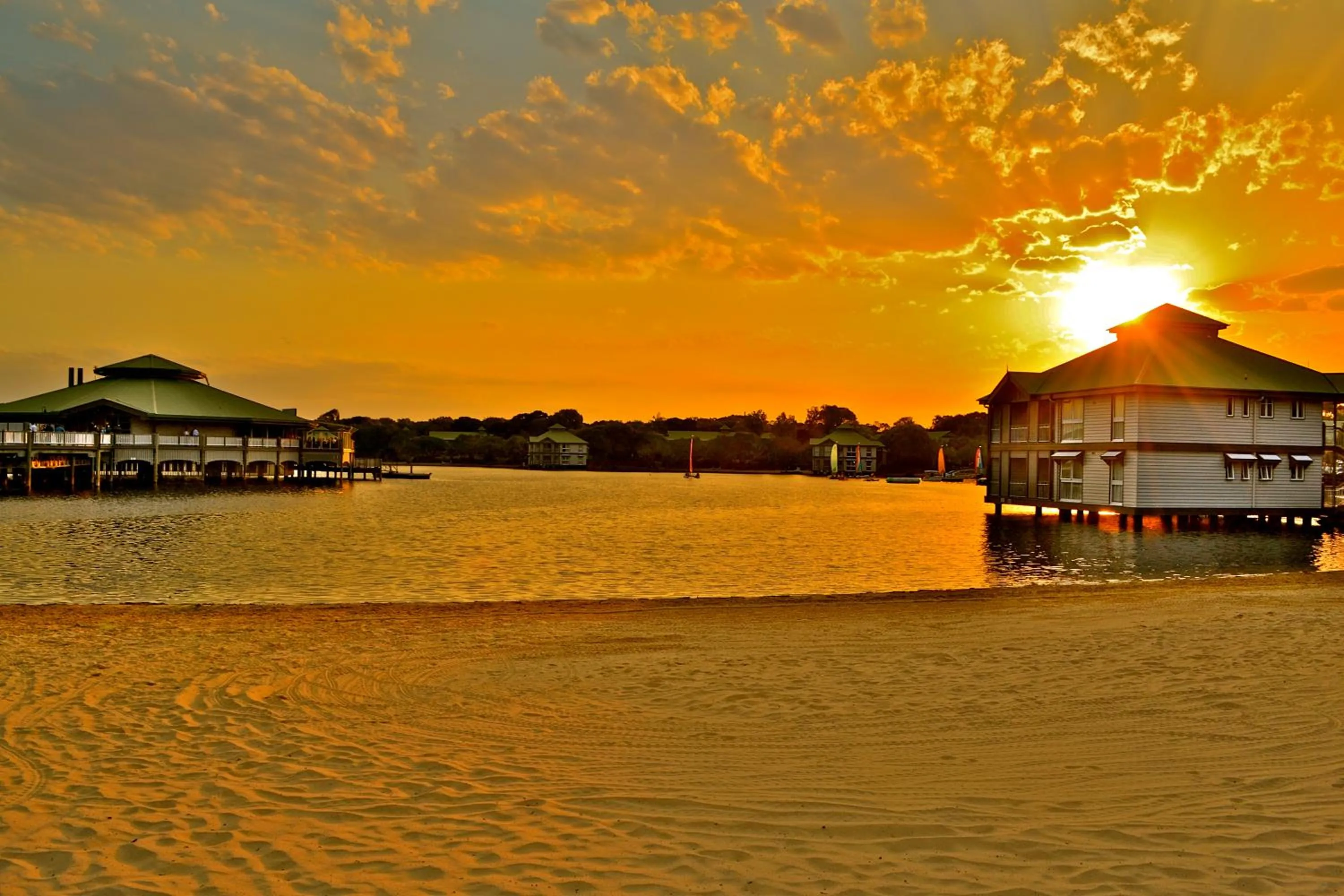 Beach in Novotel Sunshine Coast Resort