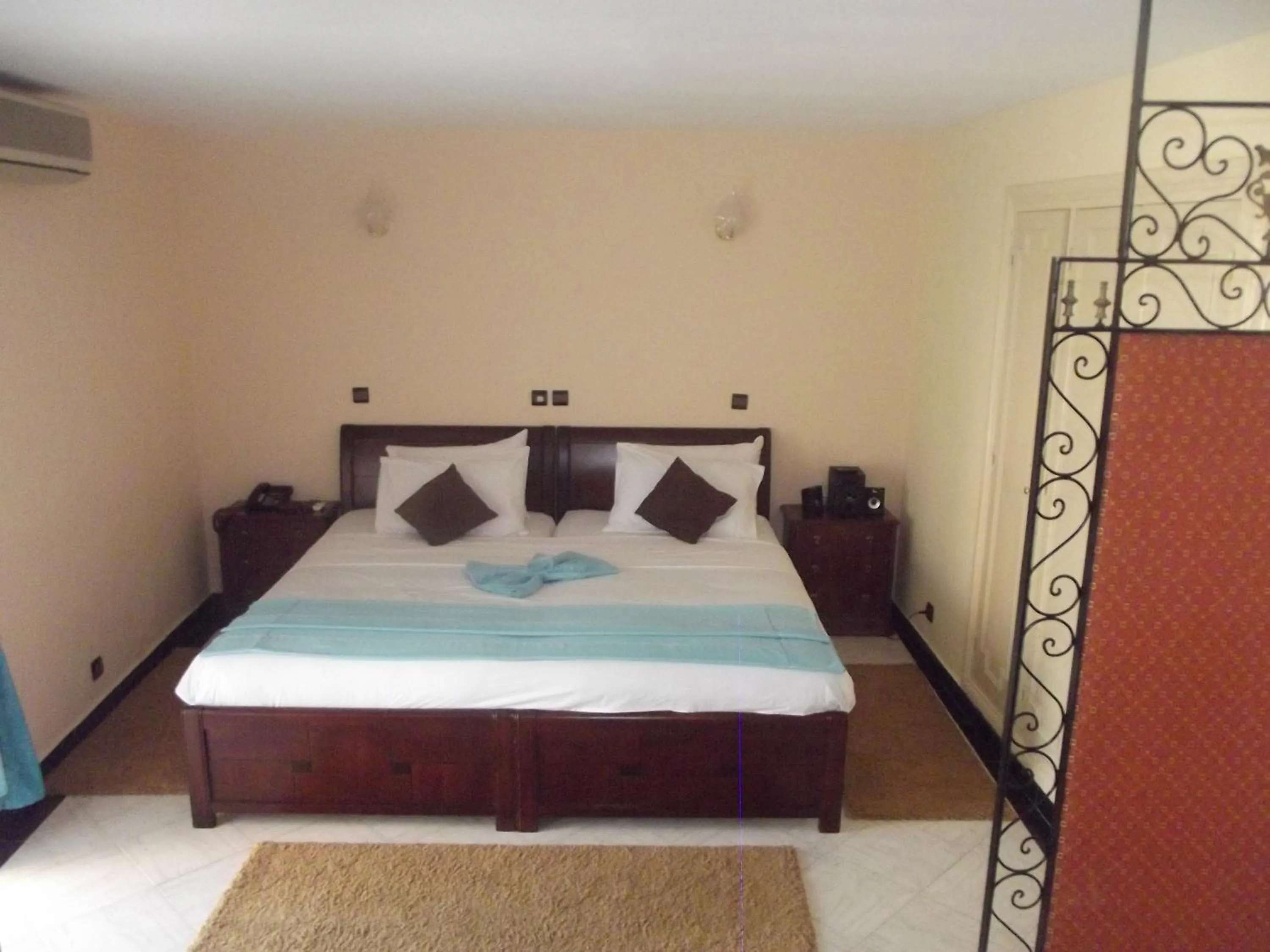 Bed in Hotel Al Kabir