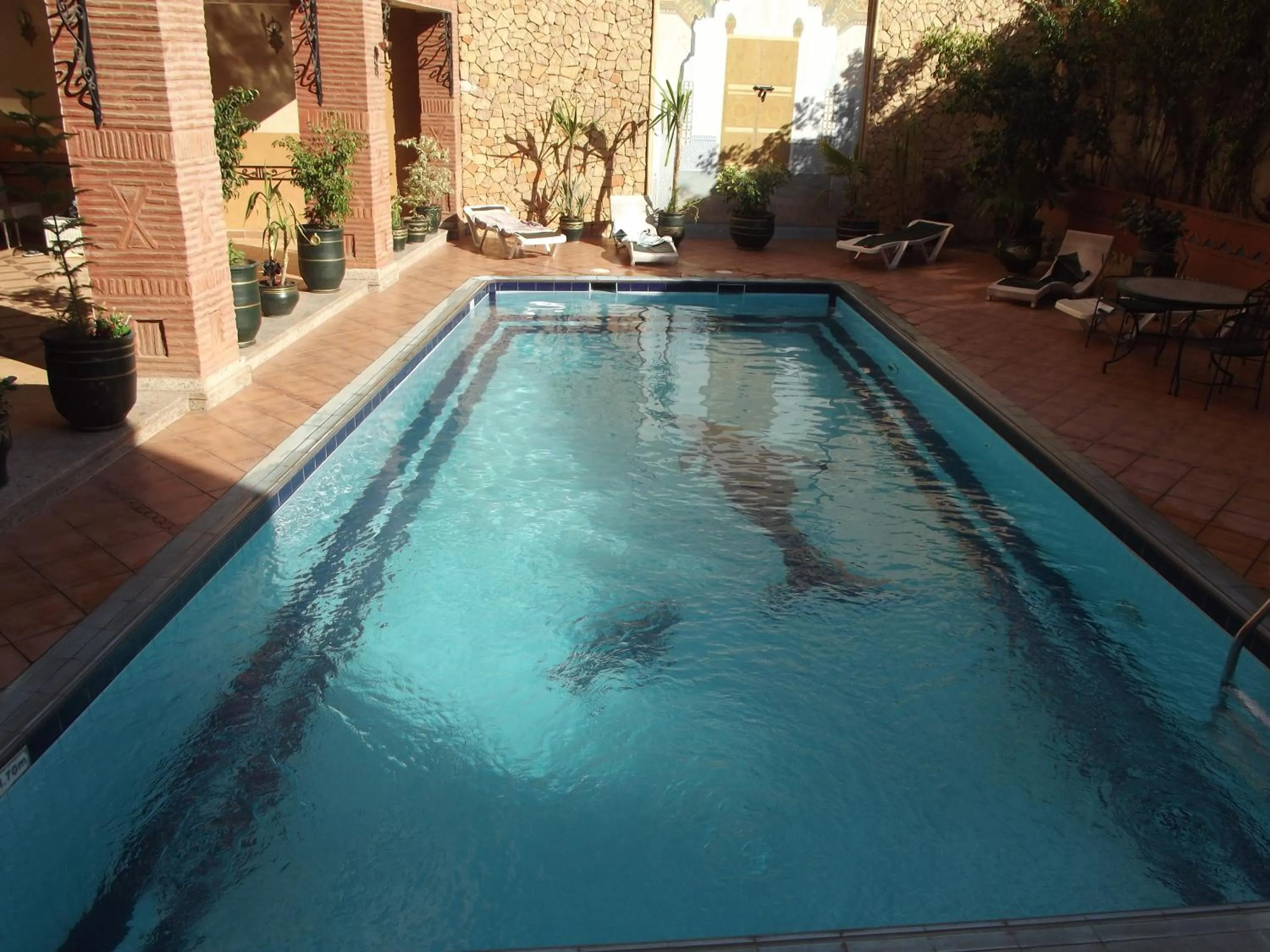 Swimming pool in Hotel Al Kabir