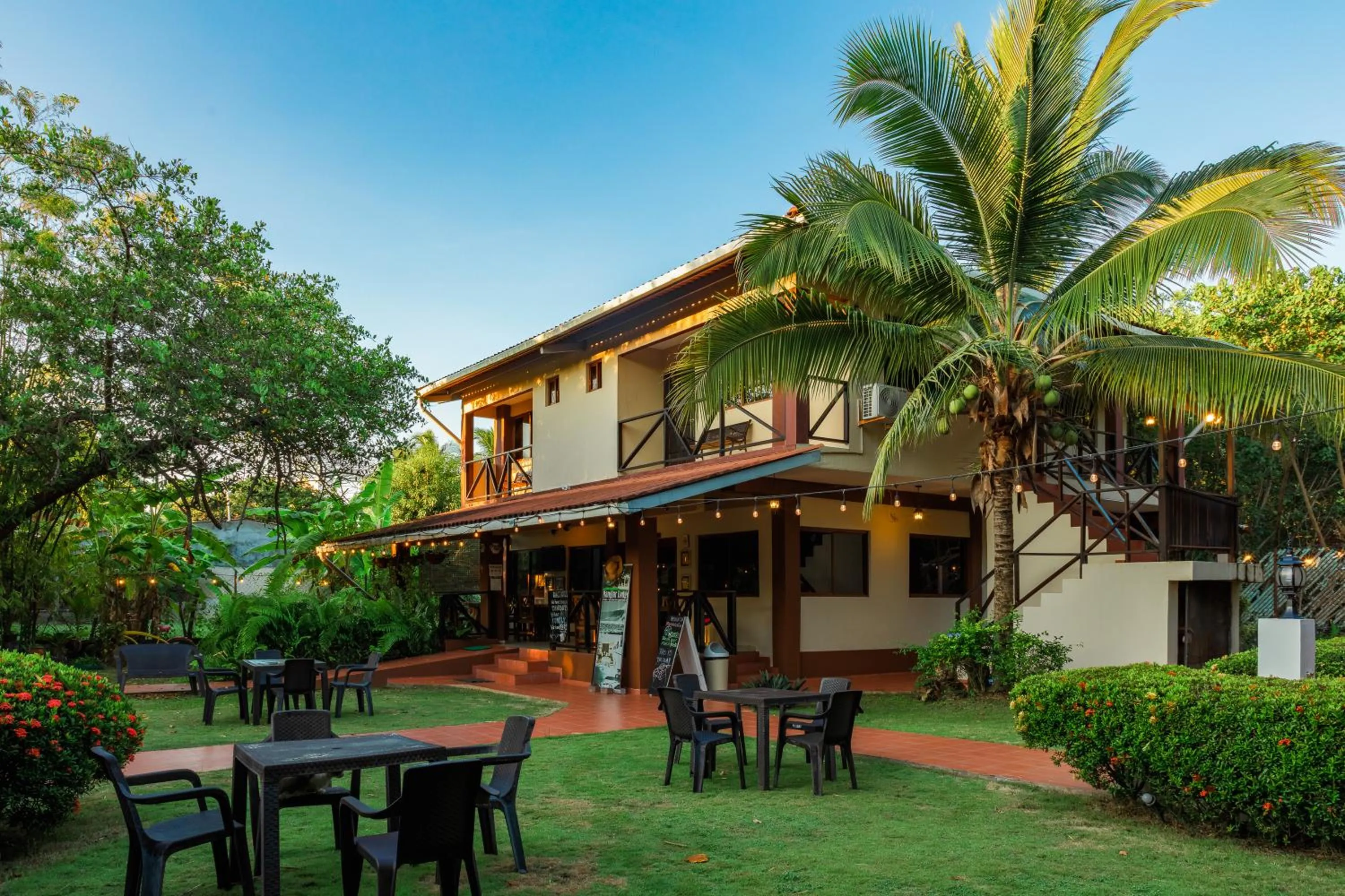 Property building in Manglar Lodge