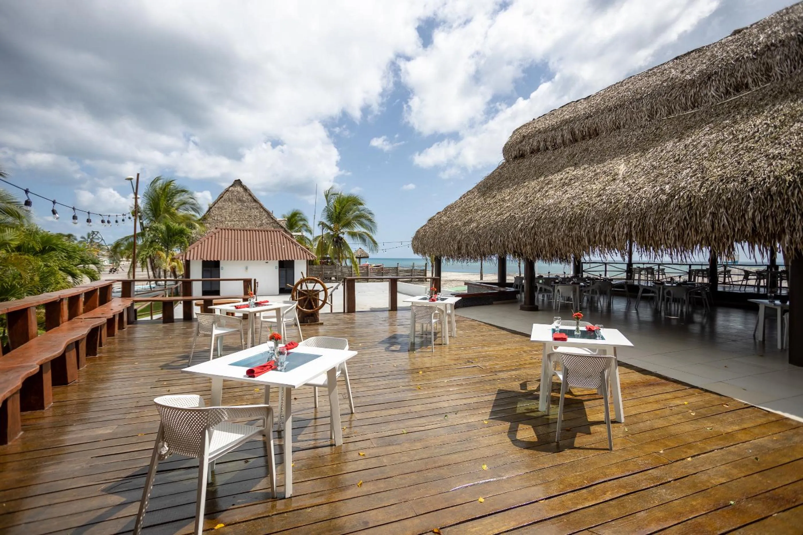 Restaurant/places to eat in Playa Blanca Beach Resort - All Inclusive