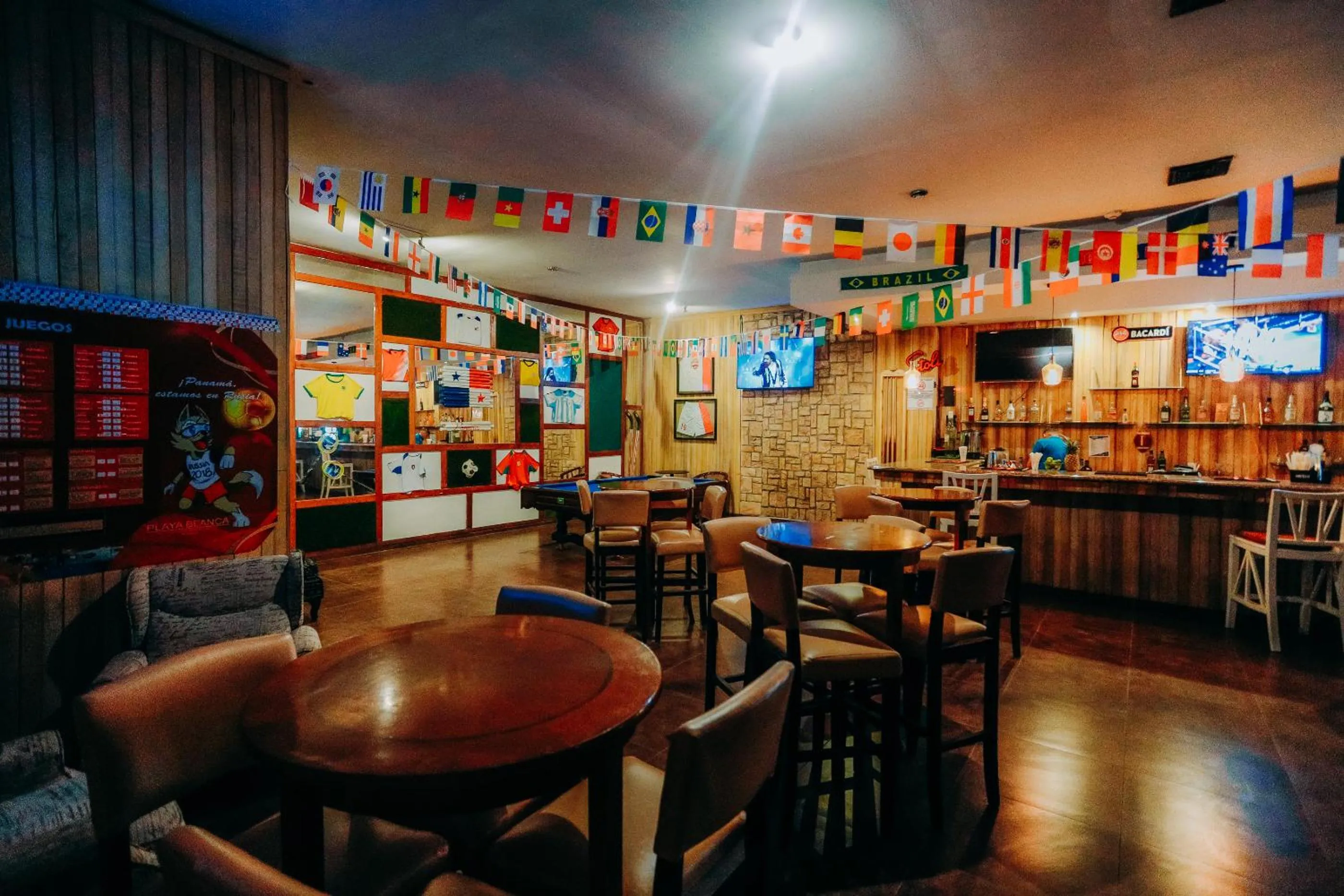 Lounge or bar in Playa Blanca Beach Resort - All Inclusive