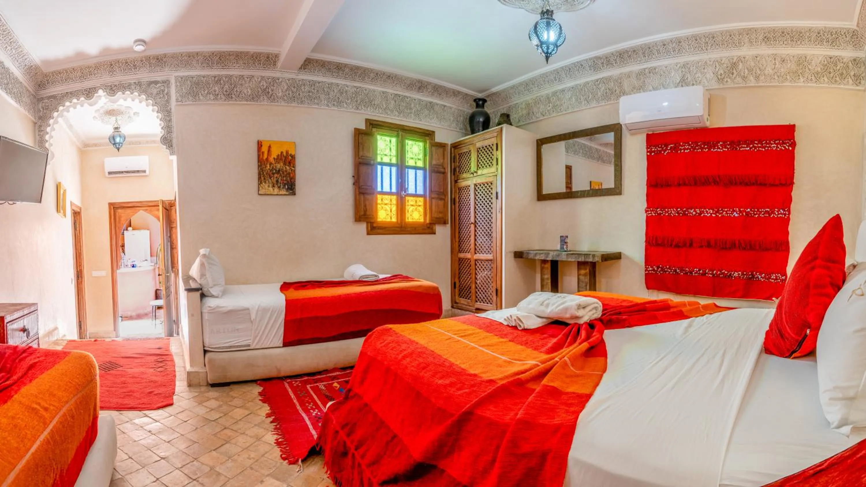 Bed in Riad Abaka hotel & boutique