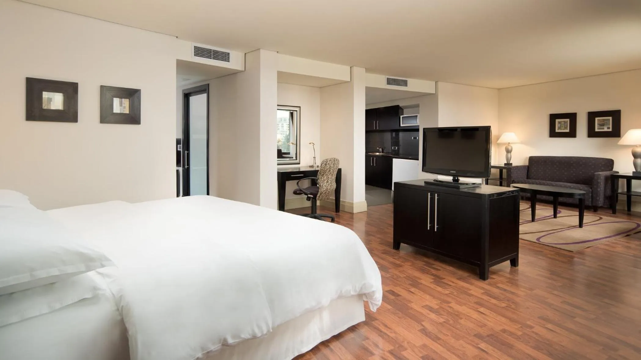 Photo of the whole room, Bed in Mak Albania Hotel