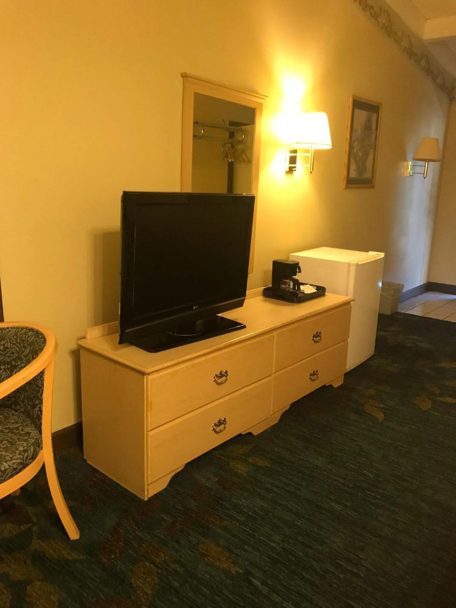 Property building in Red Carpet Inn