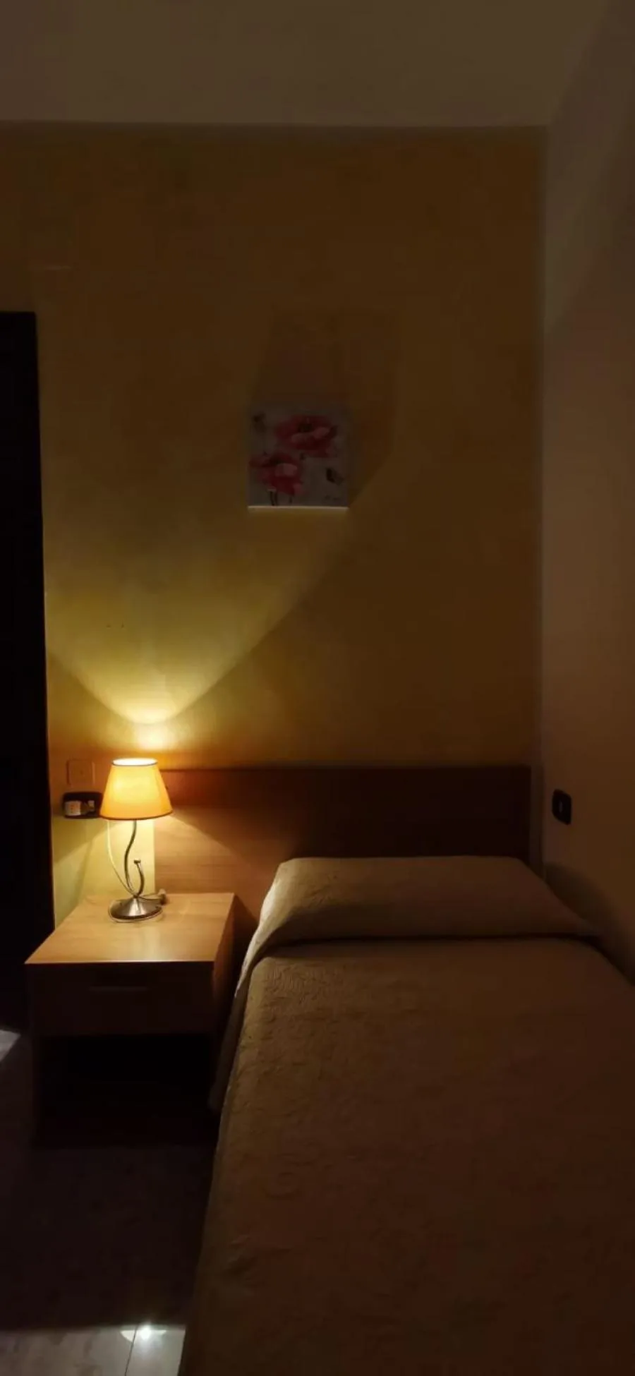 Bedroom, Bed in Hotel Edelweiss