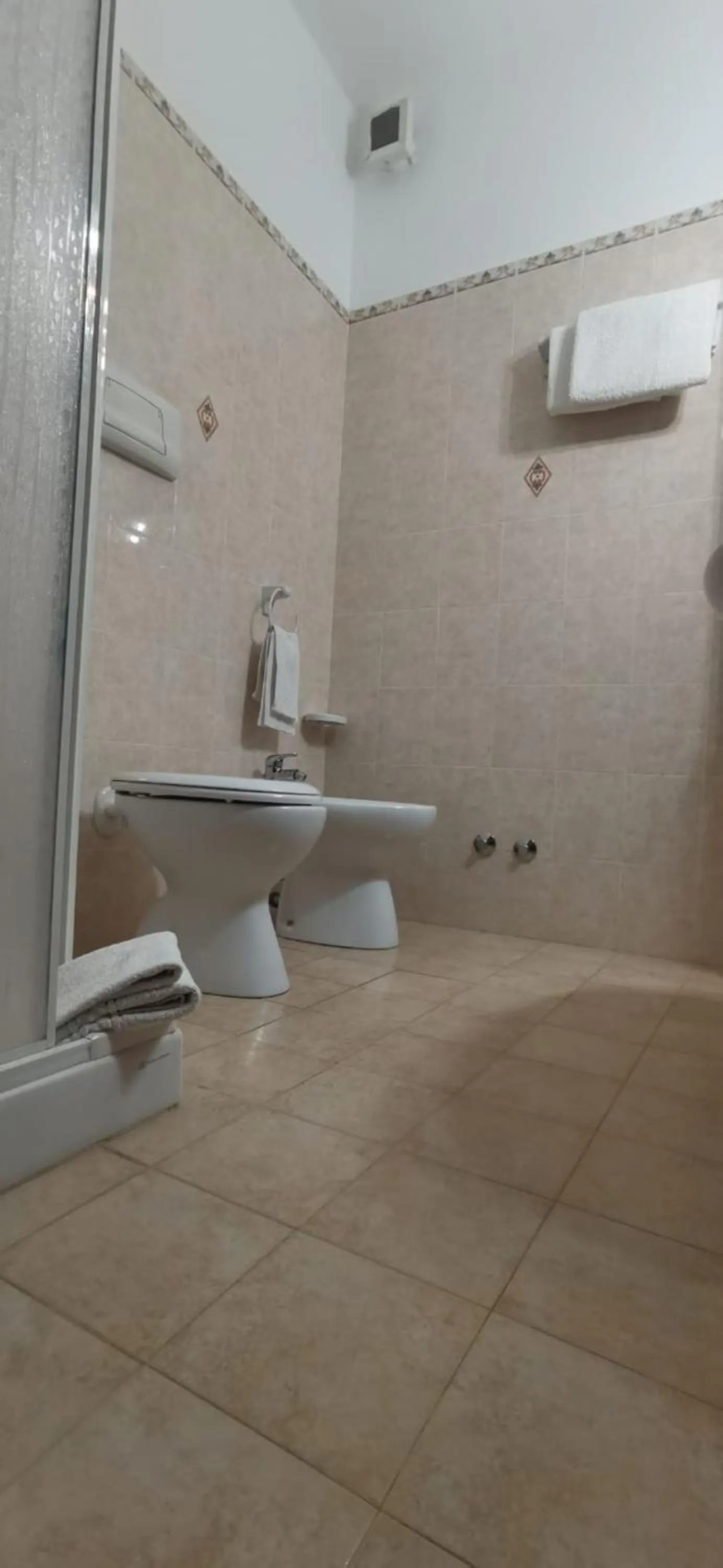 Bathroom in Hotel Edelweiss