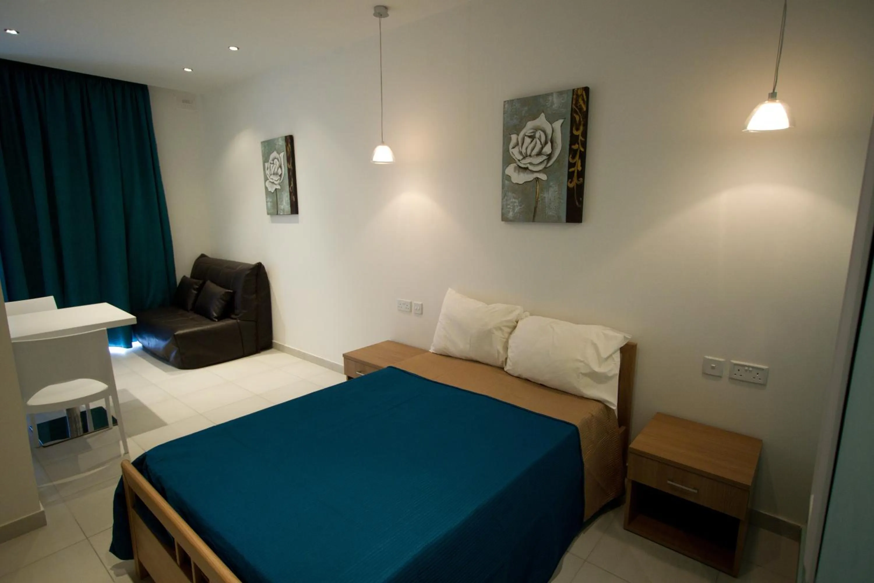 Bed in Harbour Lodge